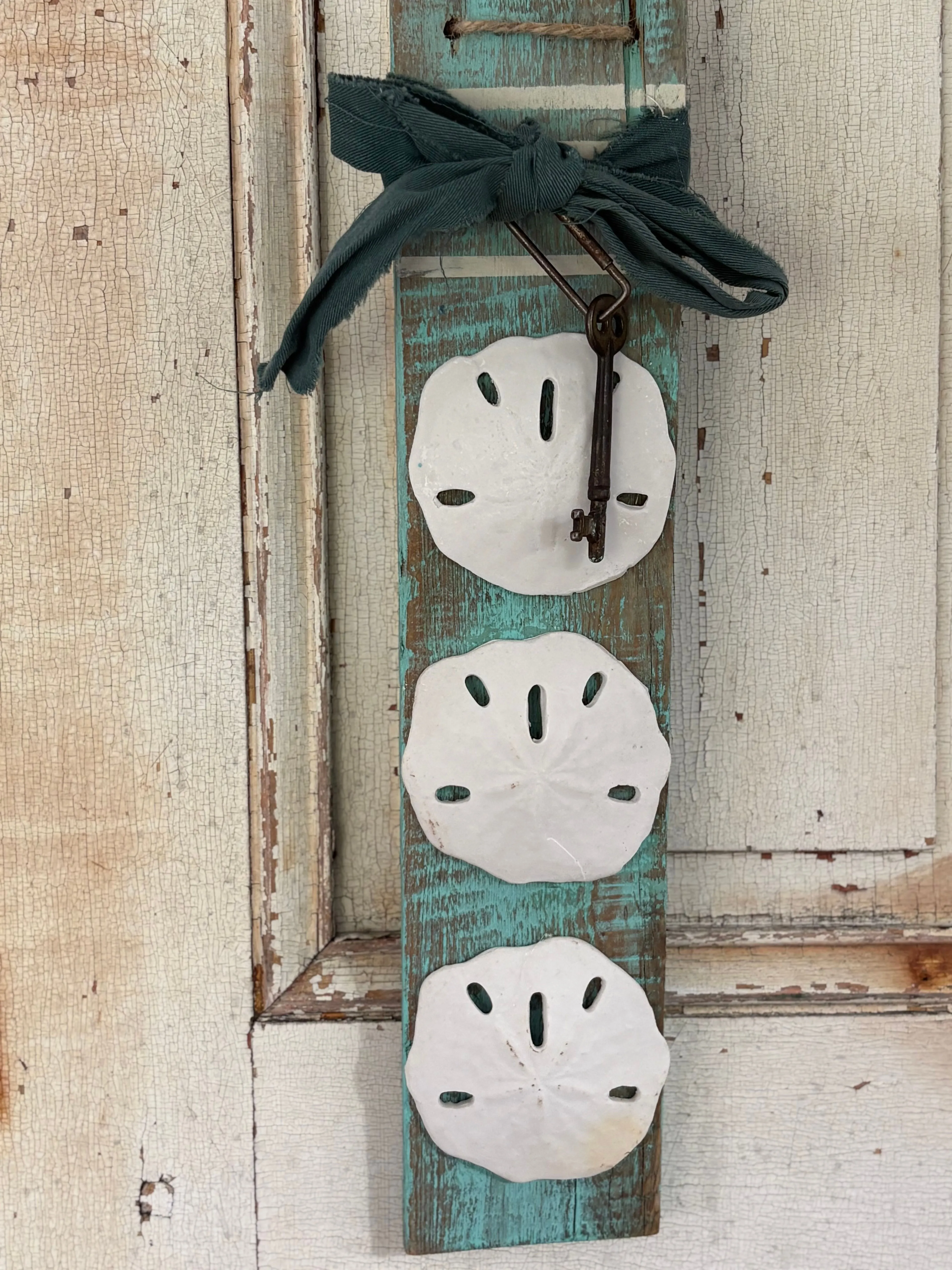 Product image for 11.  Beach Cottage Handmade 20 Handmade Beach Decor 3