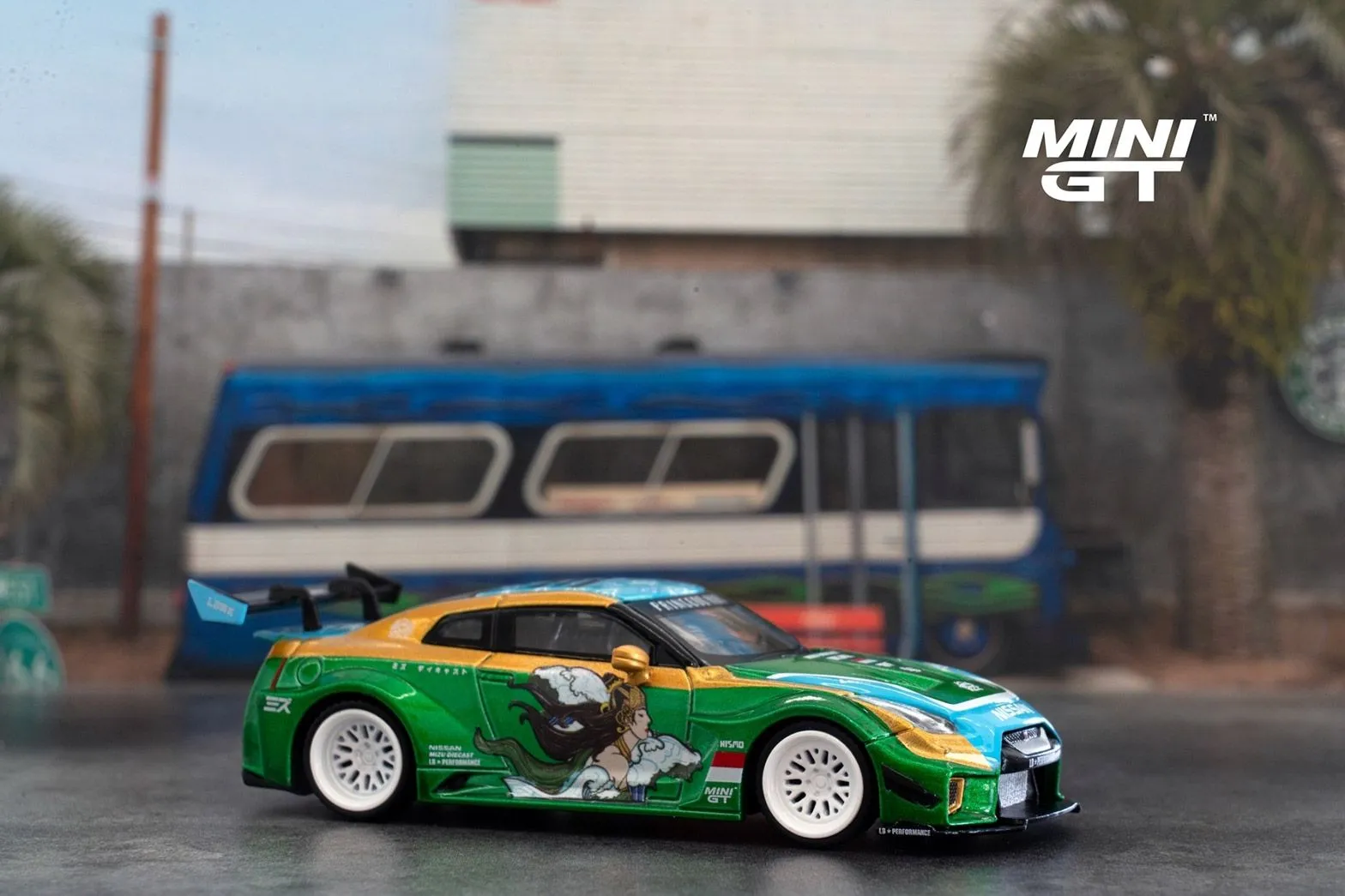 Product image for LB-Silhouette WORKS GT NISSAN 35GT-RR Ver.2 “PRINCESS RORO”