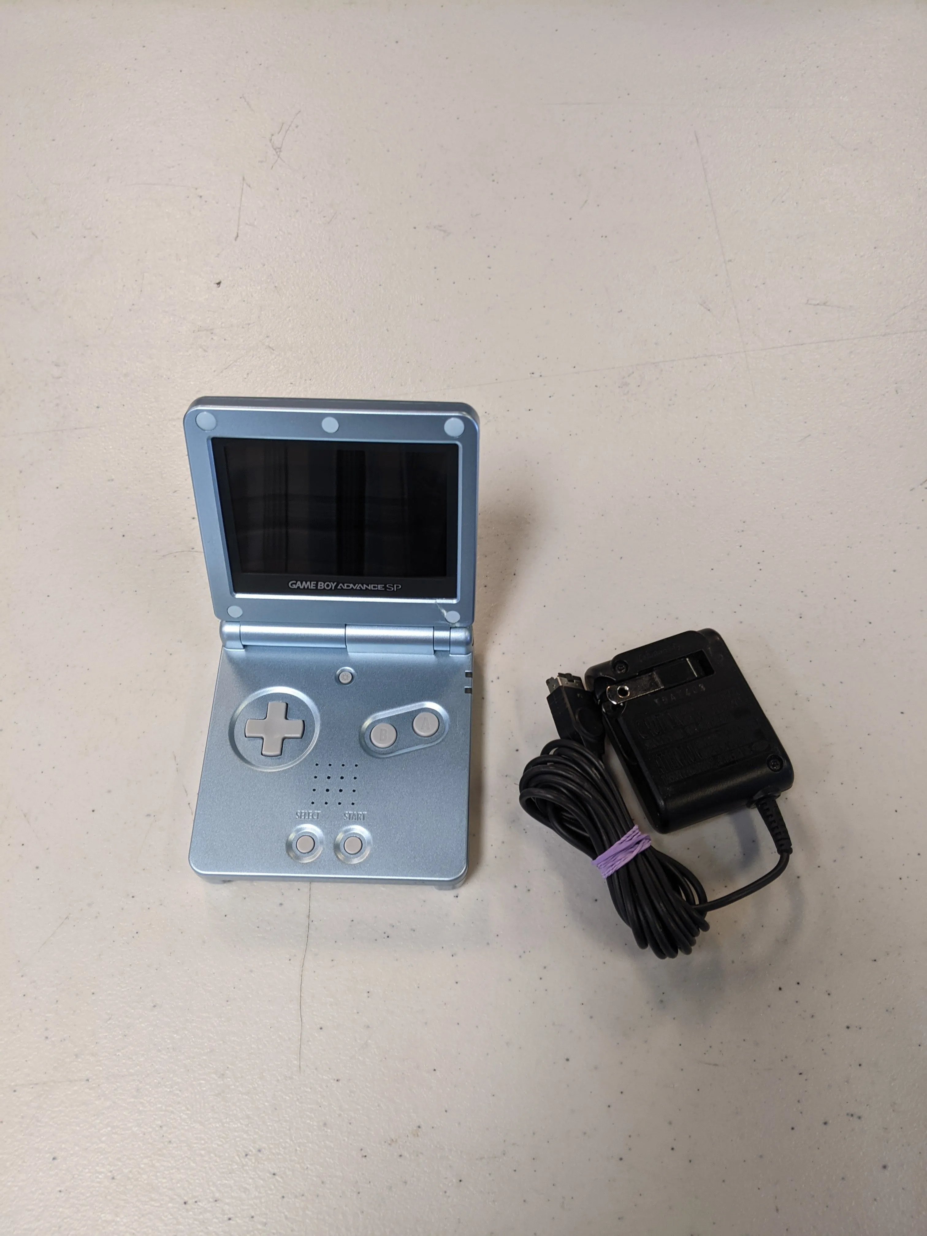 Product image for GBA SP AGS-101 Metallic Blue w/Charger