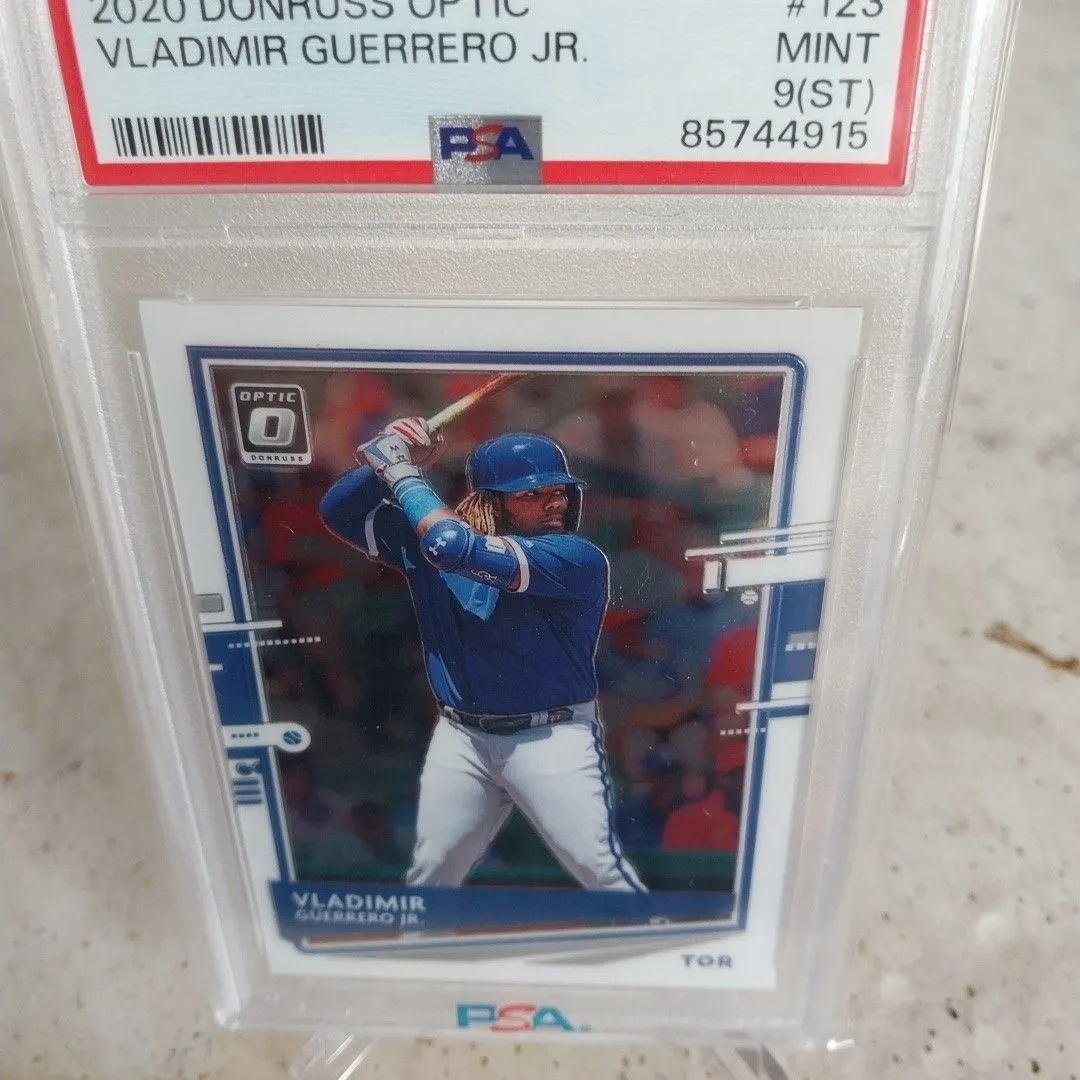 Product image for 2020 Donruss Optic Vladimir Guerrero Jr PSA 9(ST)