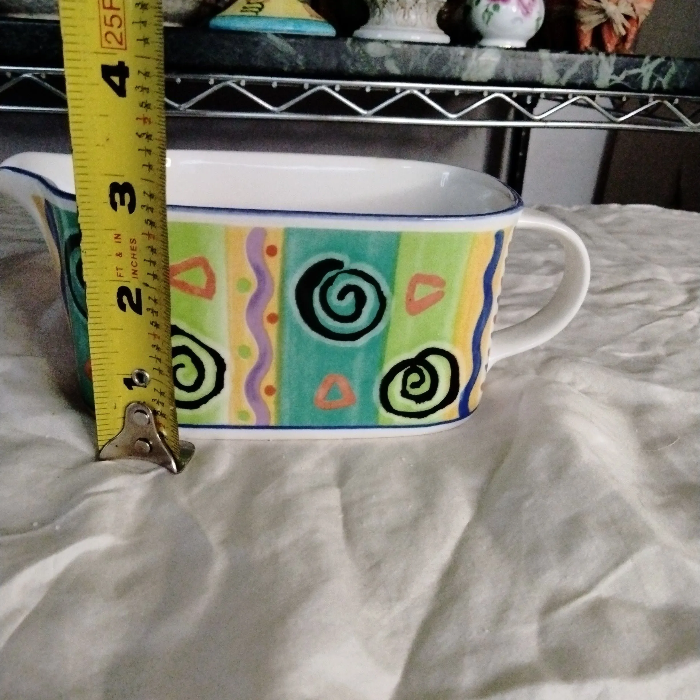Listing Image Blurred Background