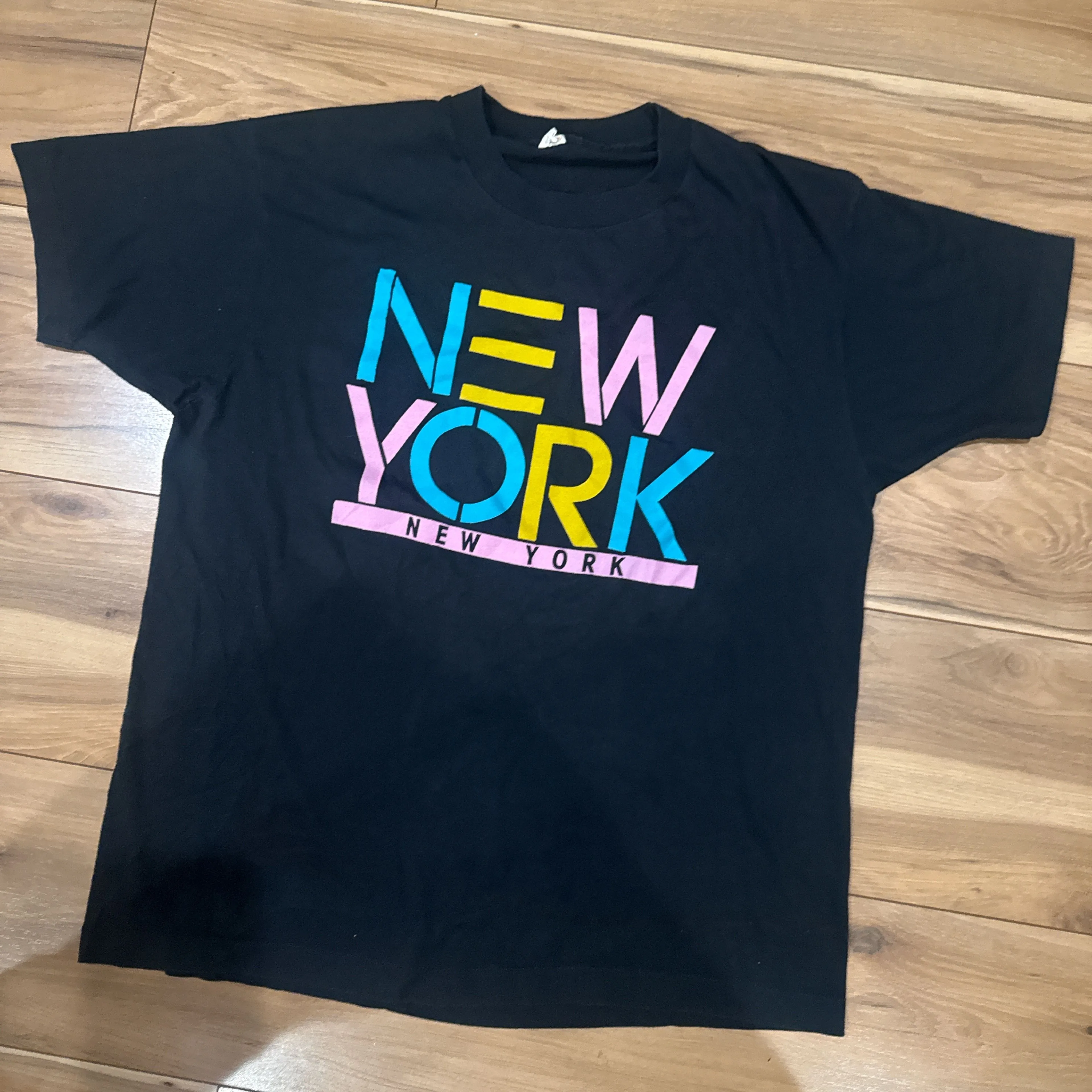 Product image for vintage New York Black tee
