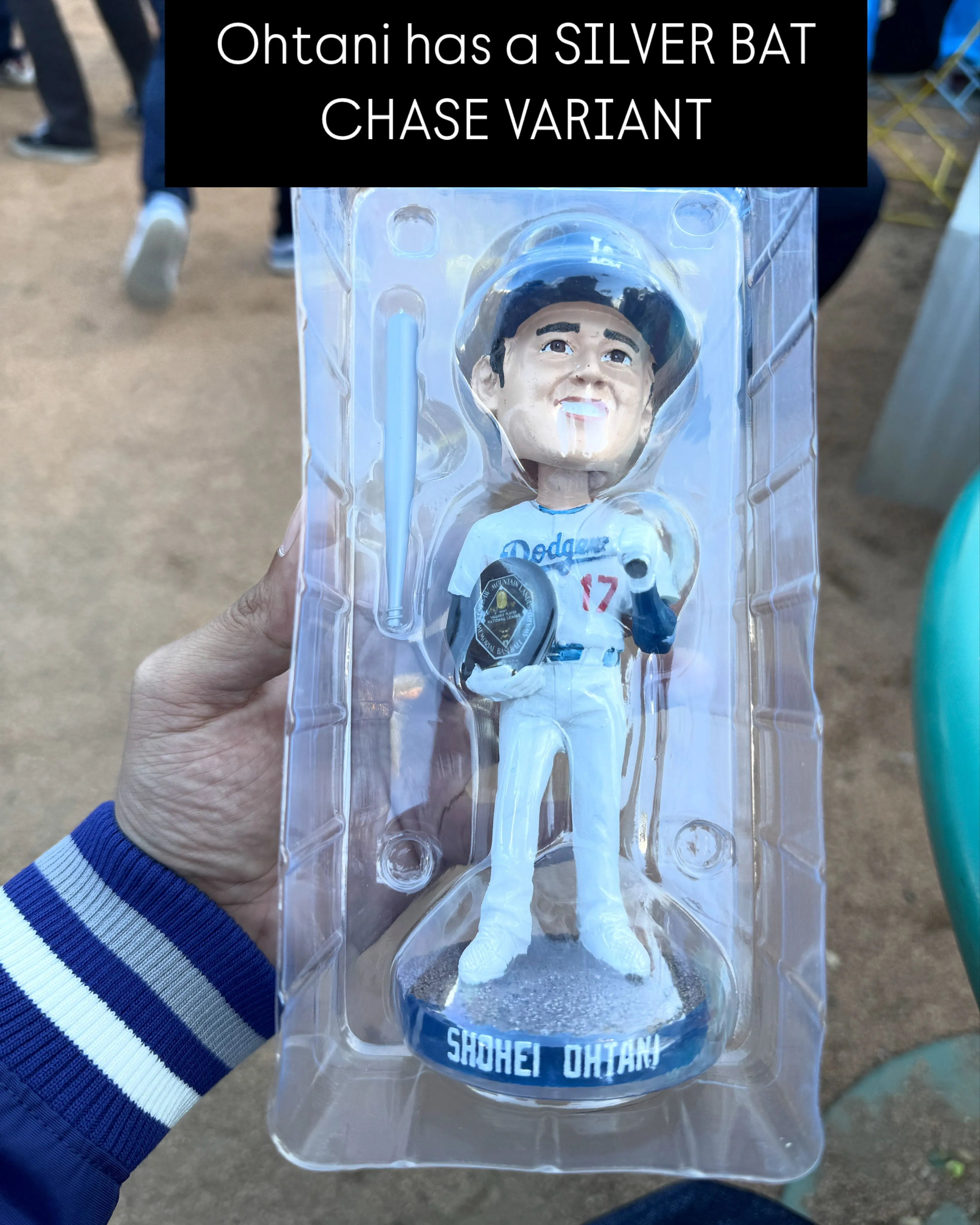 Product image for Ohtani MVP bobble head (Silver Bat) variant chase