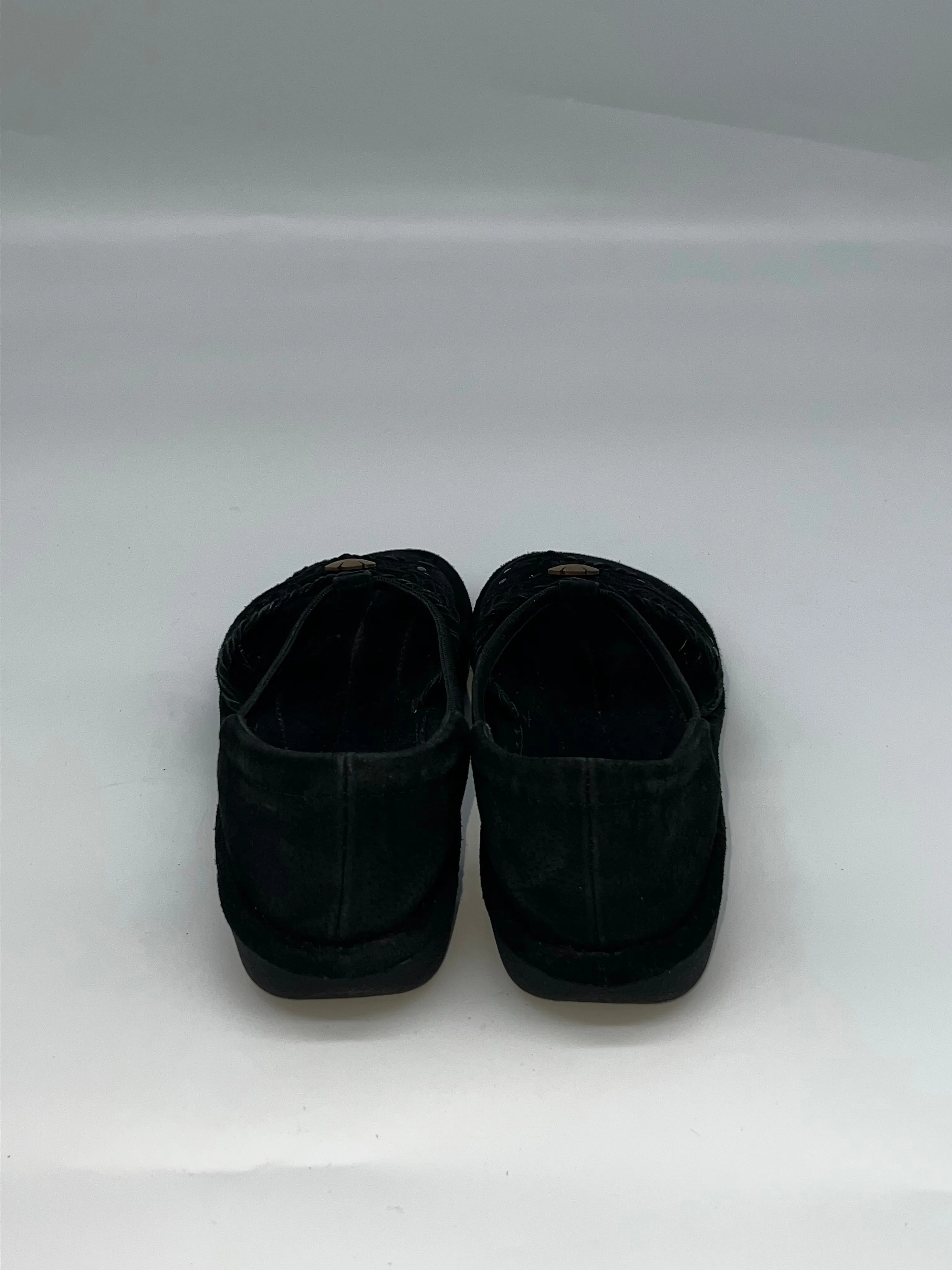 Listing Image Blurred Background