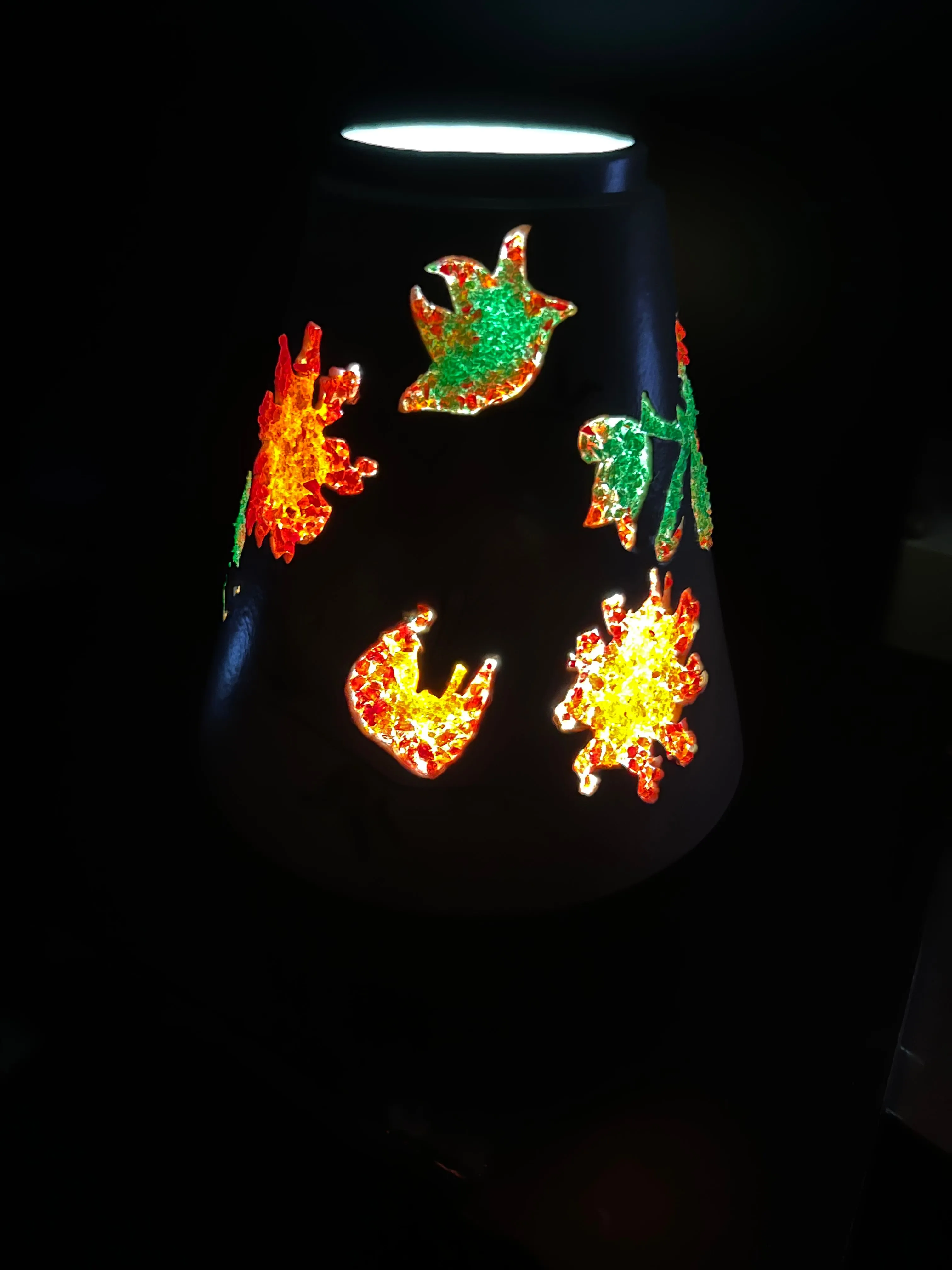 Listing Image Blurred Background