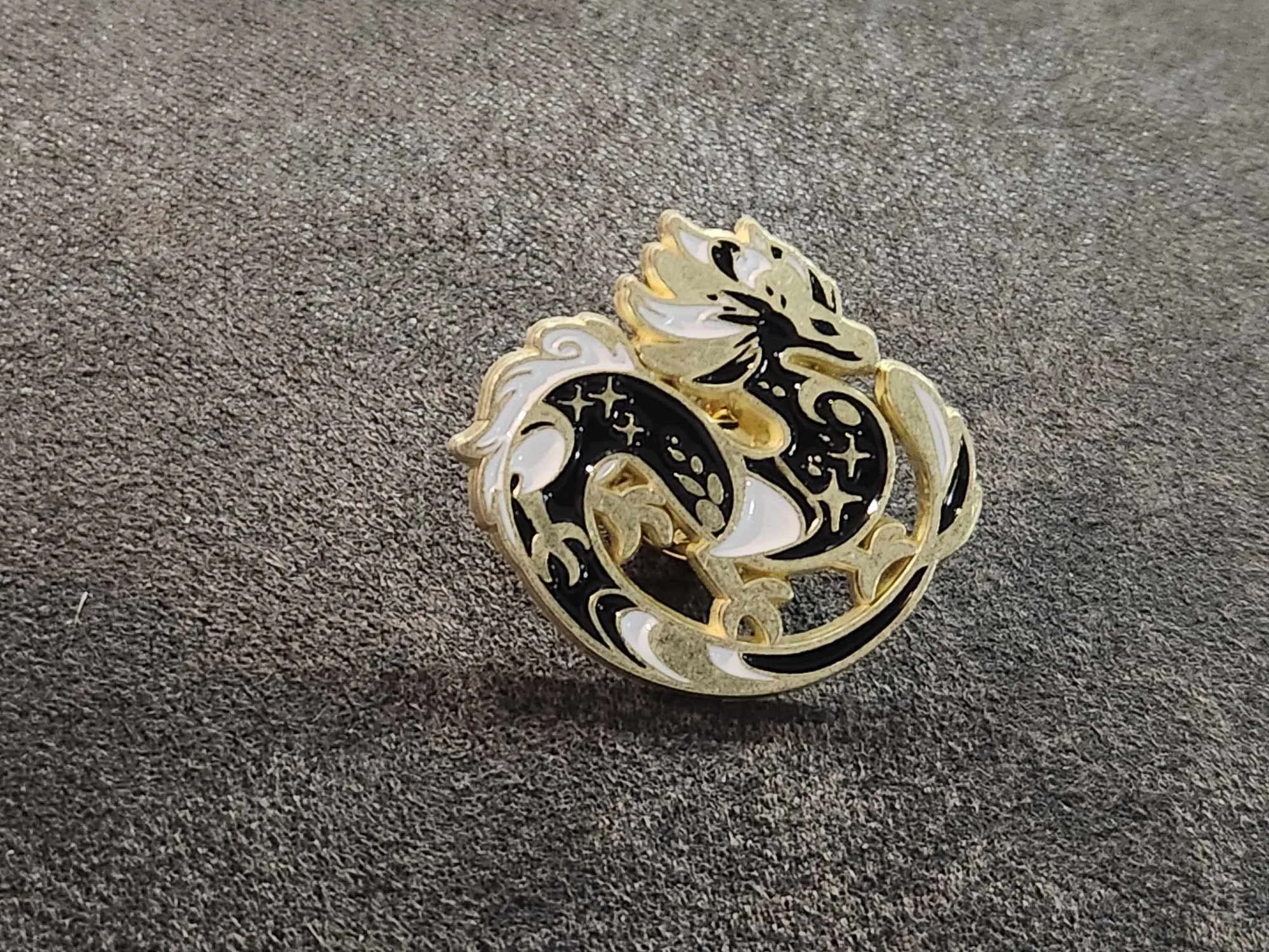 Product image for Dragon Pin 