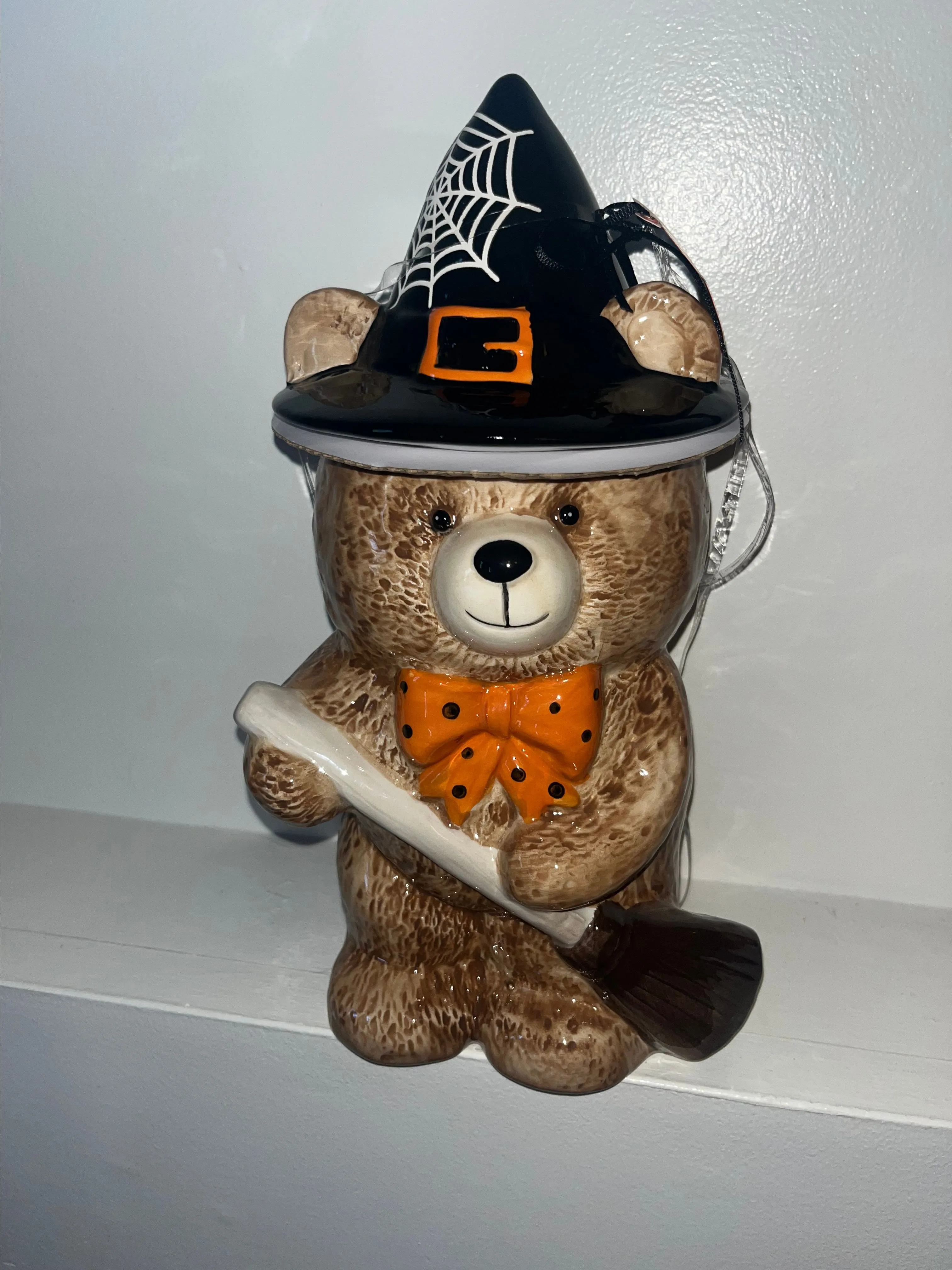 Product image for NWT - TIKTOK VIRAL HALLOWEEN CREEPY CRITTERS WITCH BEAR COOKIE JAR