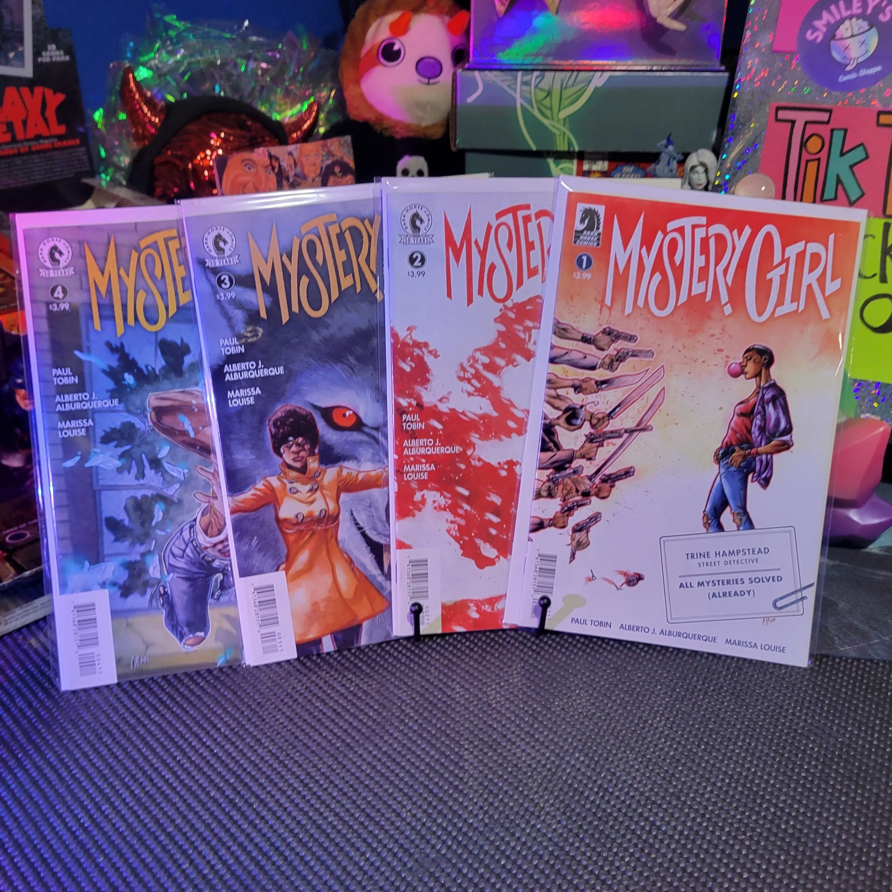 Product image for Mystery Girl 1-4