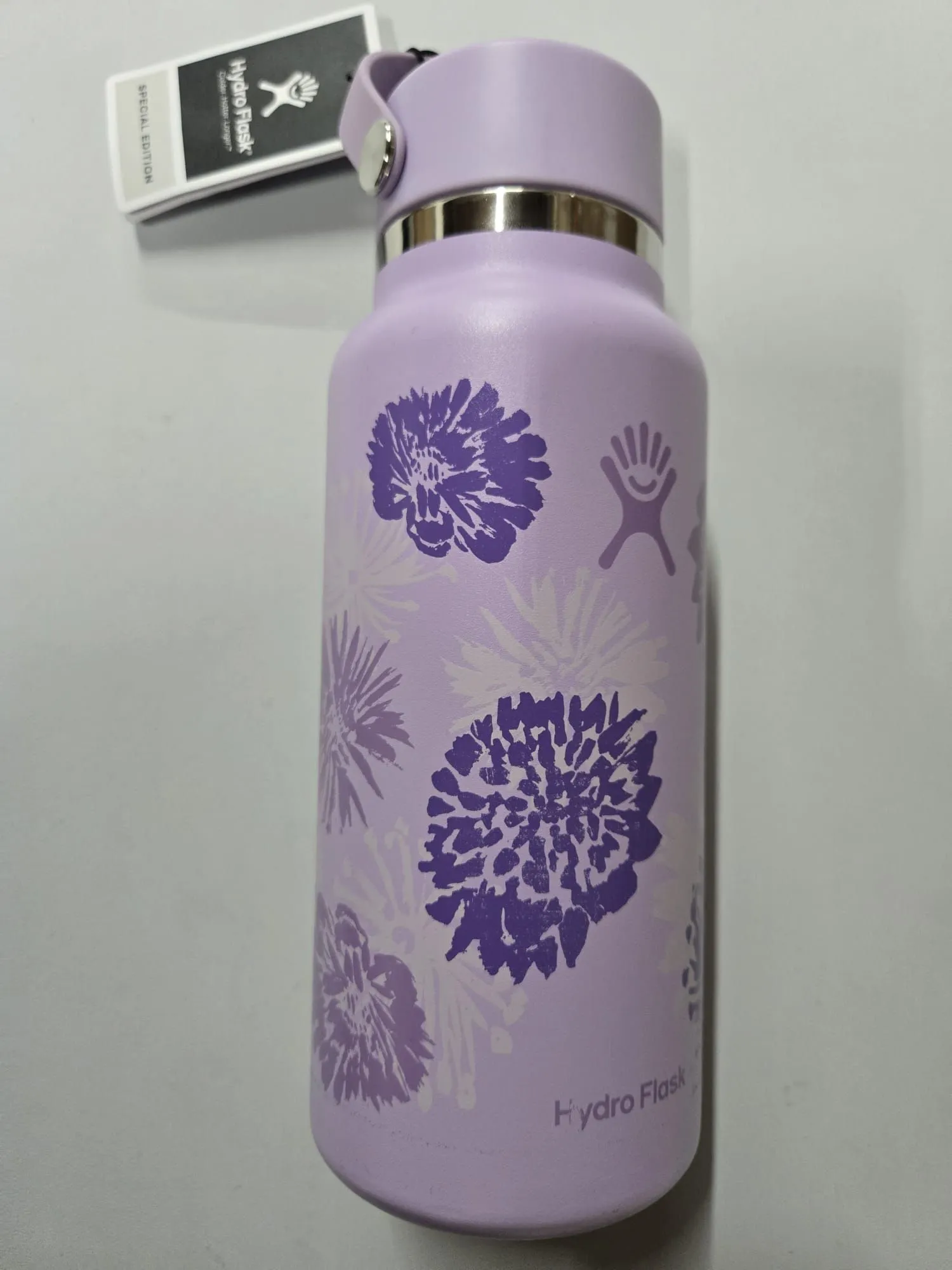 24ox hydro flask Hydro Flask 24 oz Standard Bottle with Flex Straw Cap main image 1