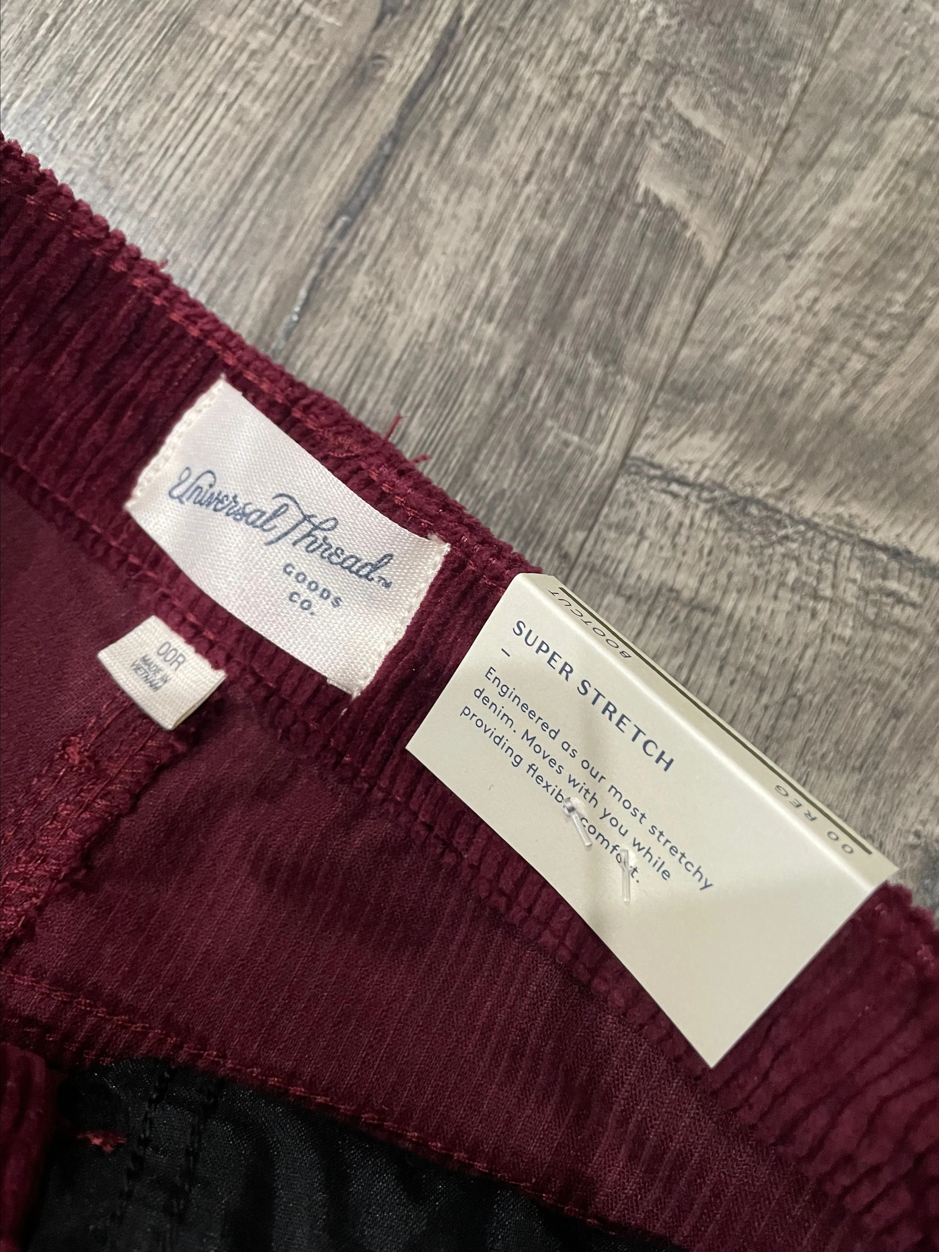 Listing Image Blurred Background