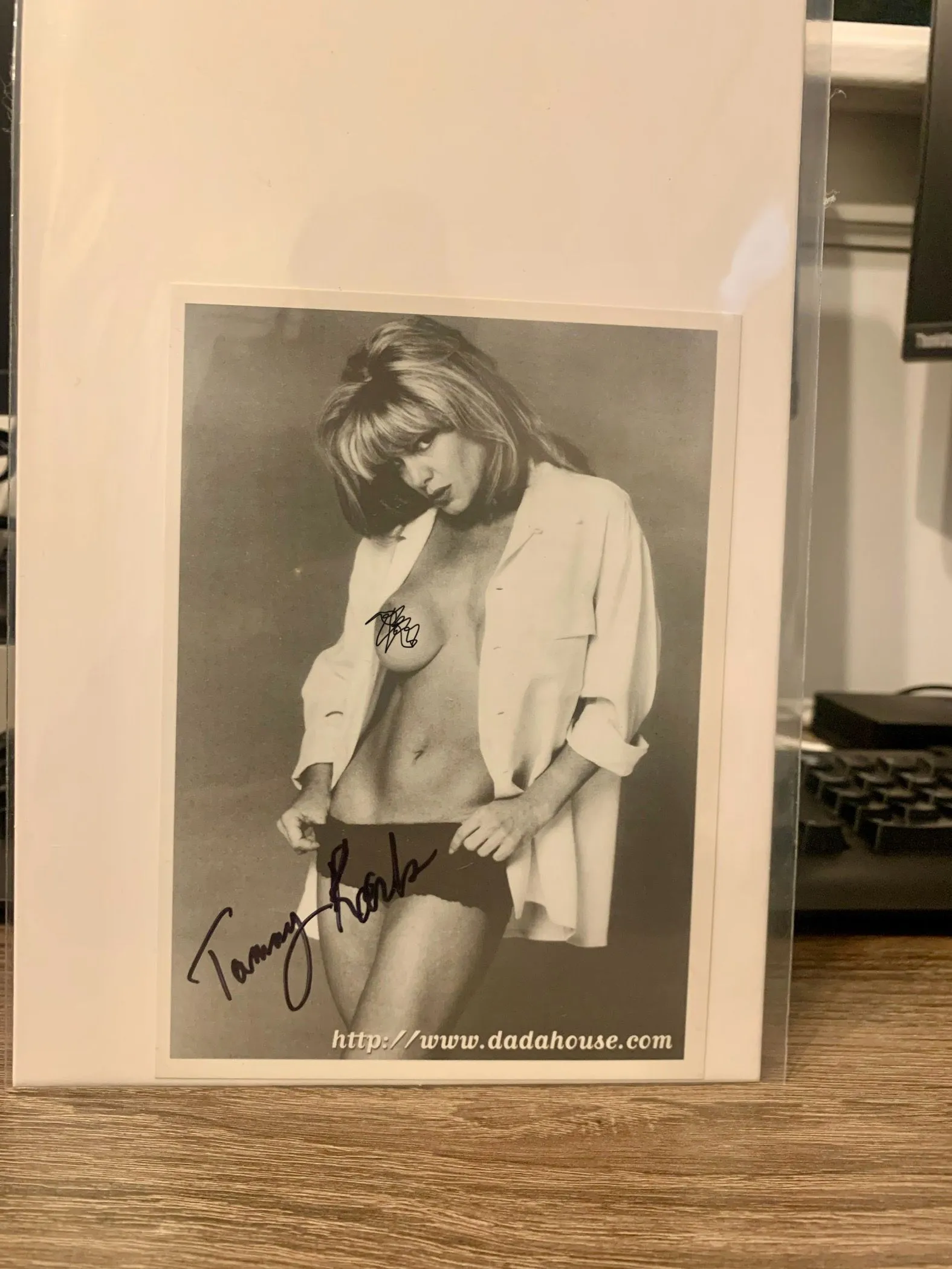 Product image for Scream Queen Tammy Parks from Attack of the 60ft Woman and other B-Movie Classic authentic Autograph
