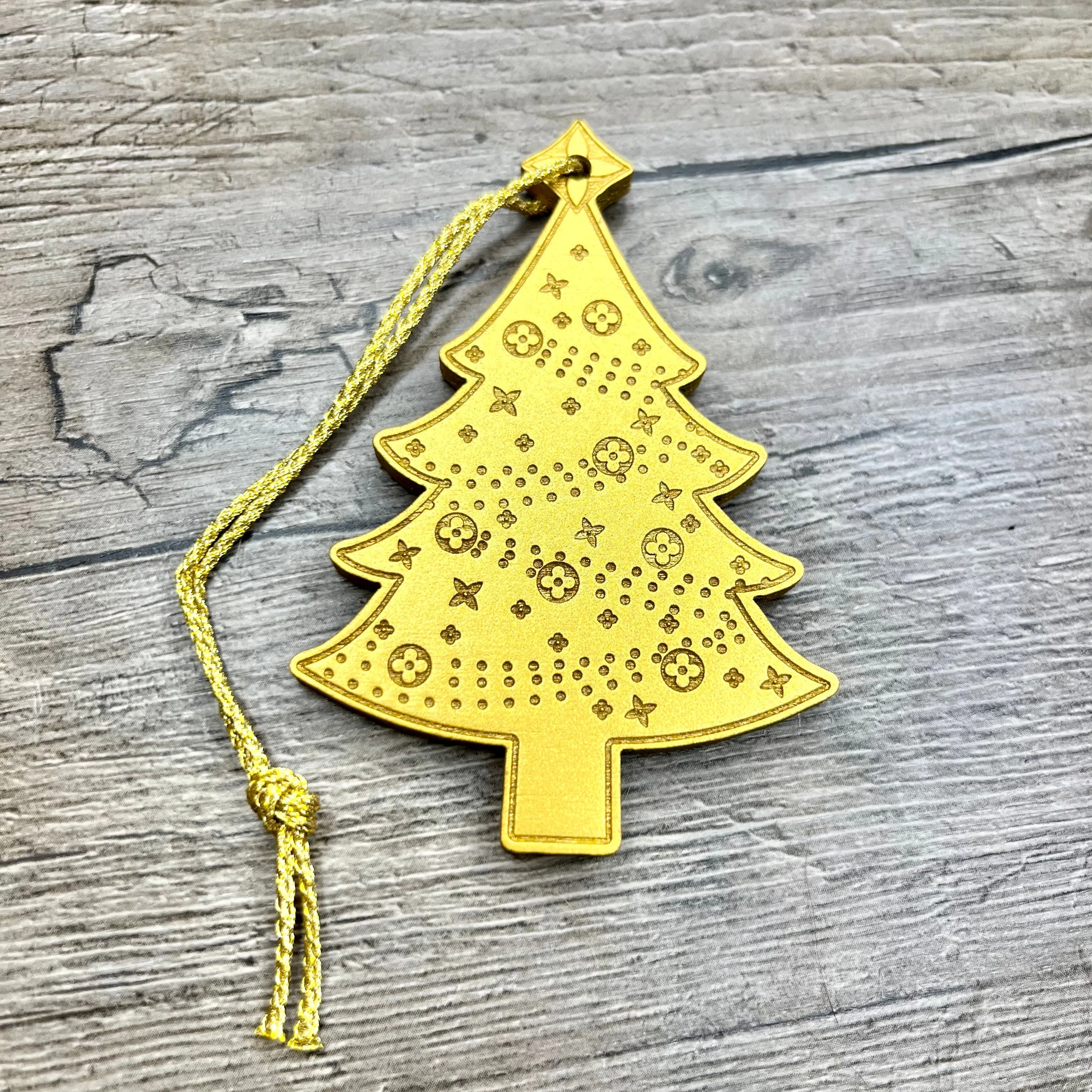 Product image for NEW Louis Vuitton Limited 2022 Holiday Christmas Tree Ornament