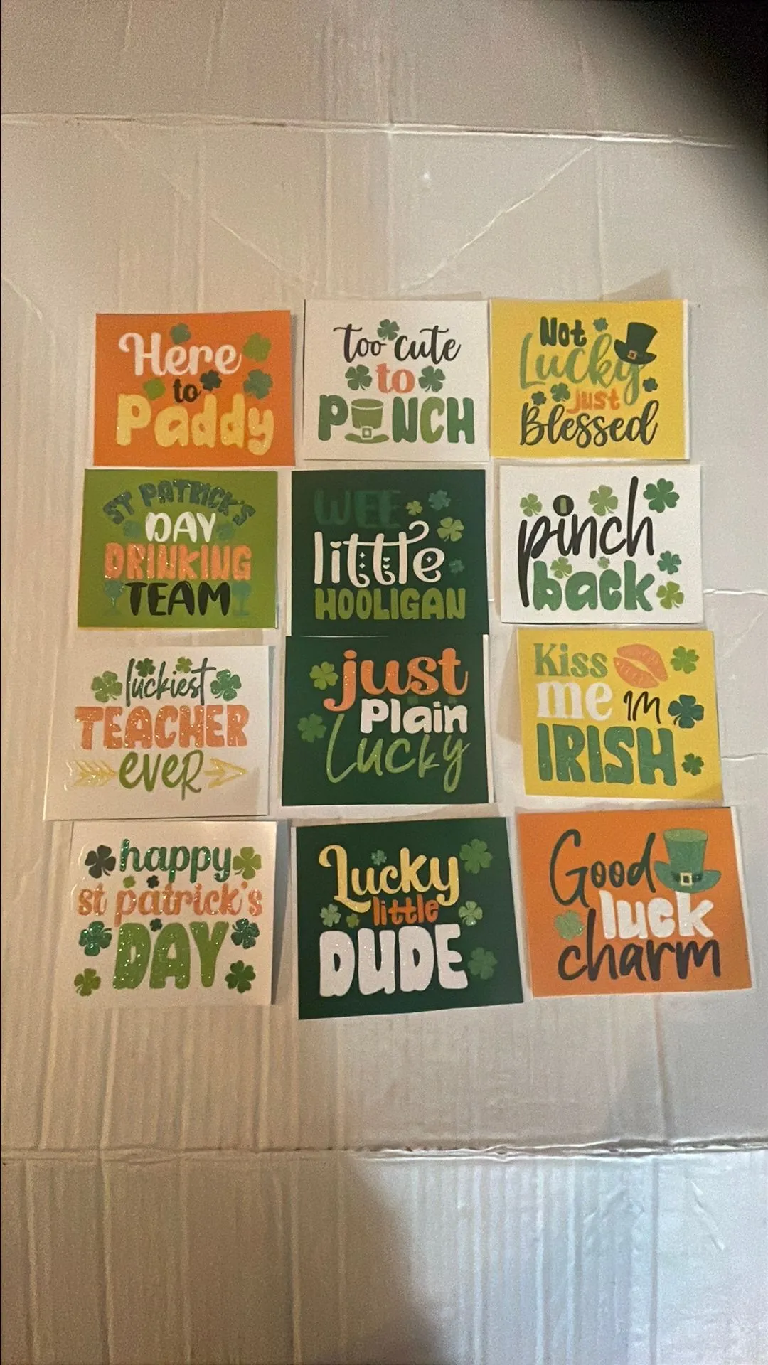 Product image for 4. 🍀Gift To Chat 1 Random Window St. Paddy Cling
