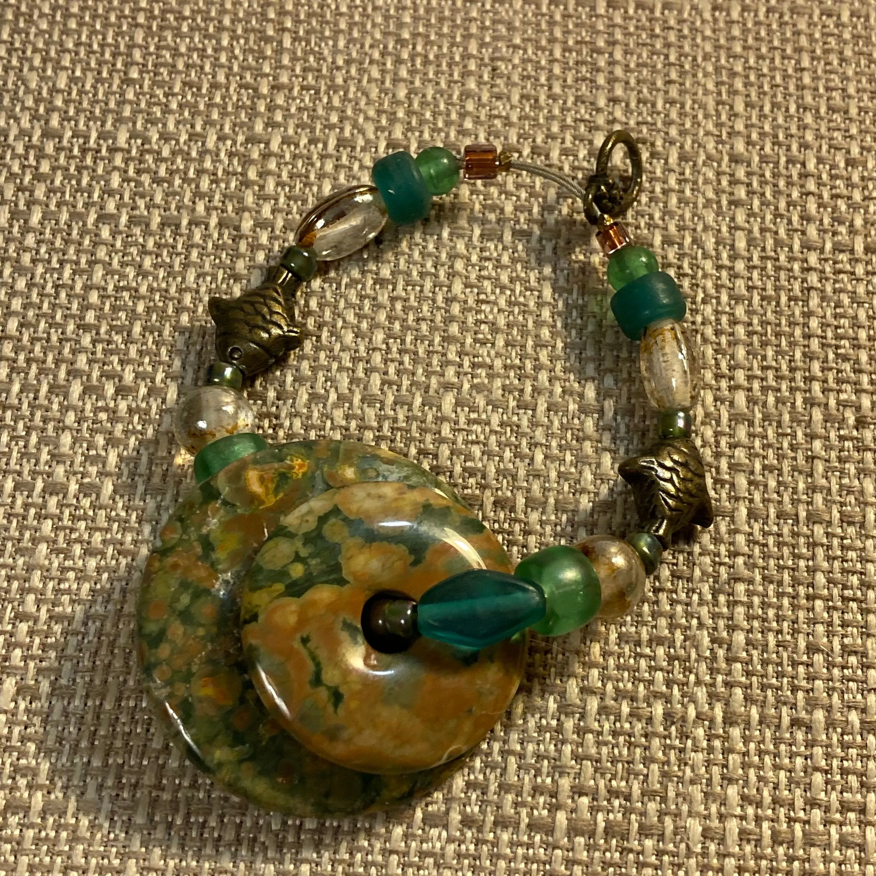 Product image for Large Green Ryholite Pendant