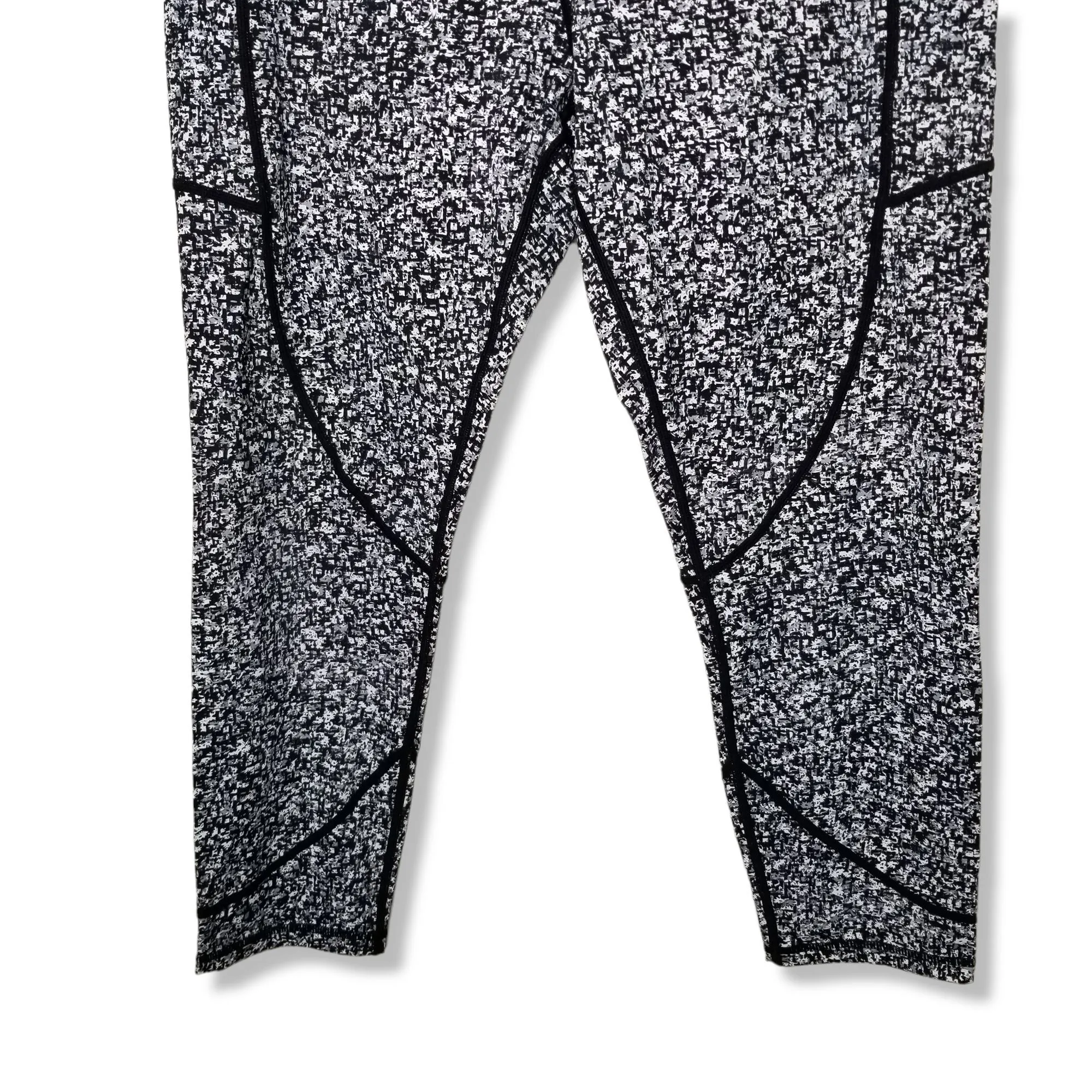 Listing Image Blurred Background
