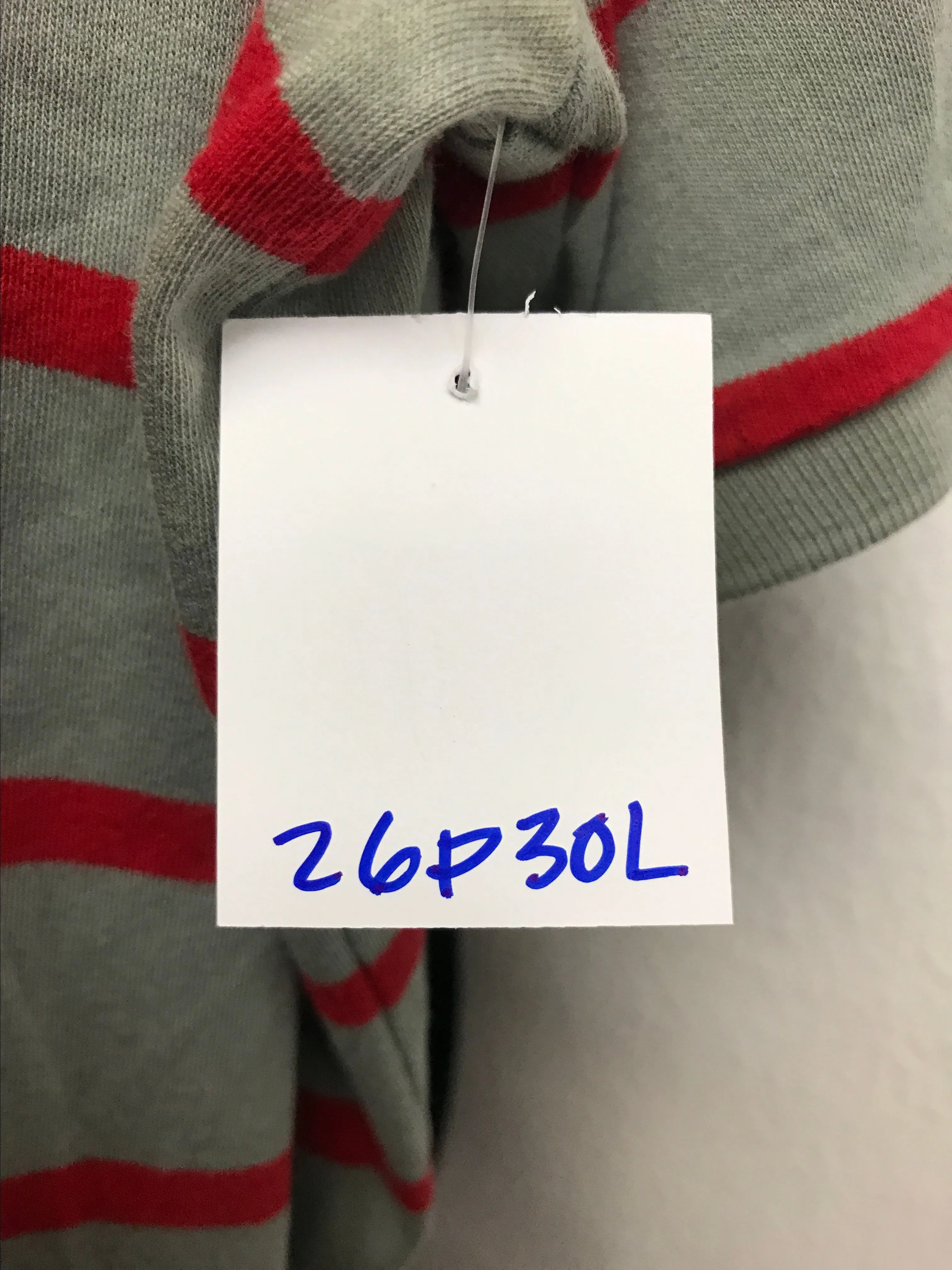 Listing Image Blurred Background