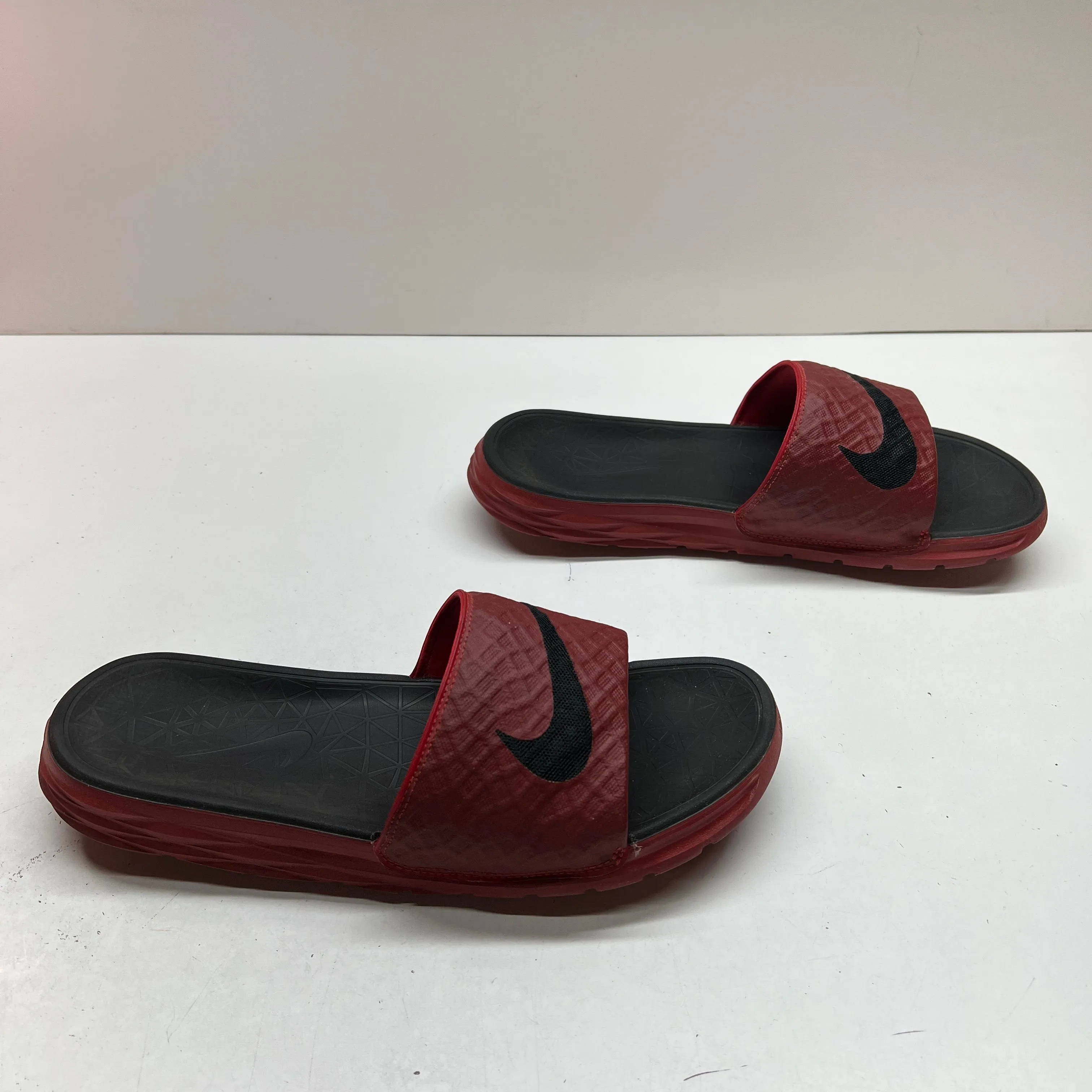 Listing Image Blurred Background