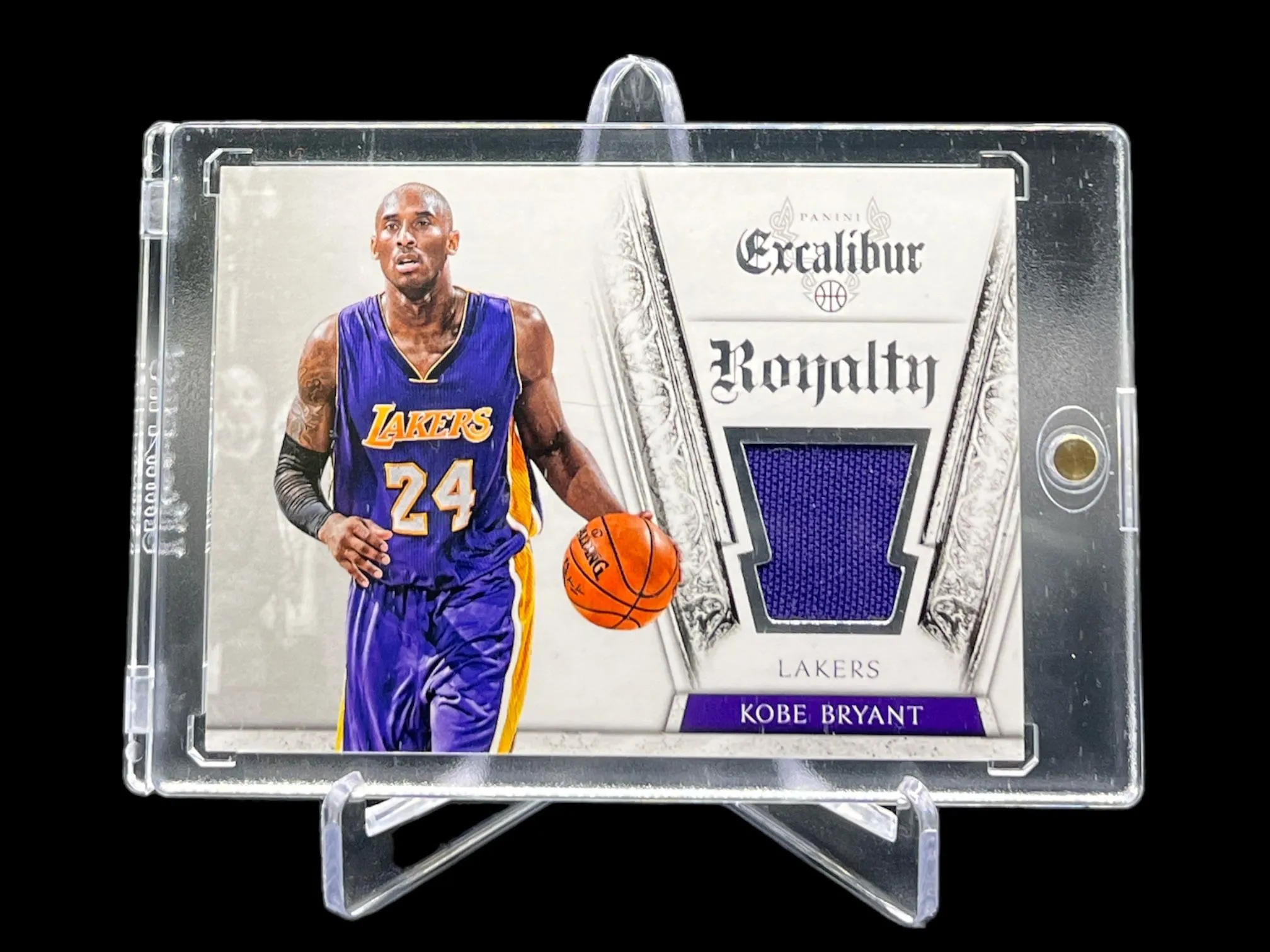 Product image for 2014-15 Panini Excalibur #17 Kobe Bryant Royalty Material Jersey Game Worn Patch Lakers