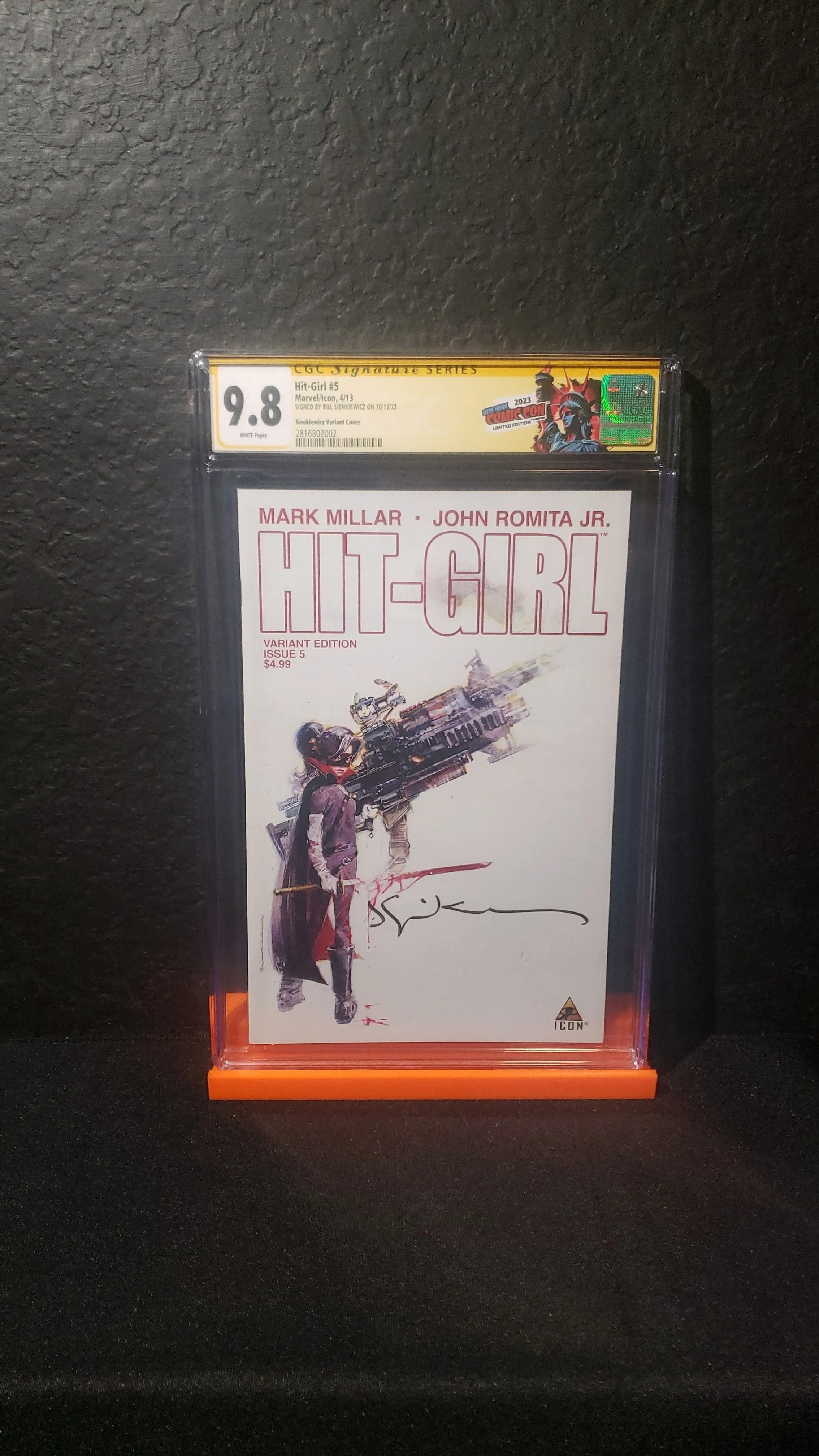 Product image for Hit Girl #5 - 1:25 - CGC SS 9.8 signed by Bill Sienkiewicz 