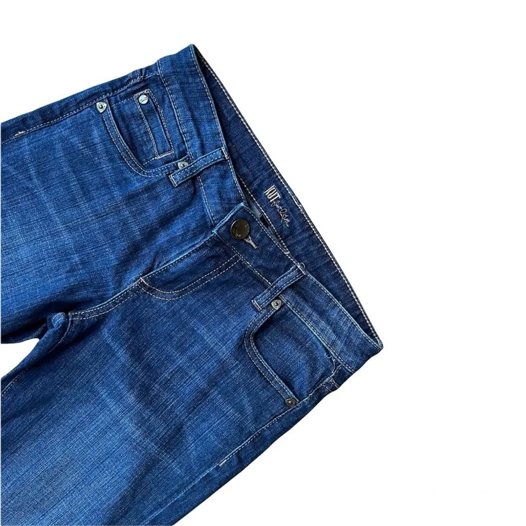 Listing Image Blurred Background