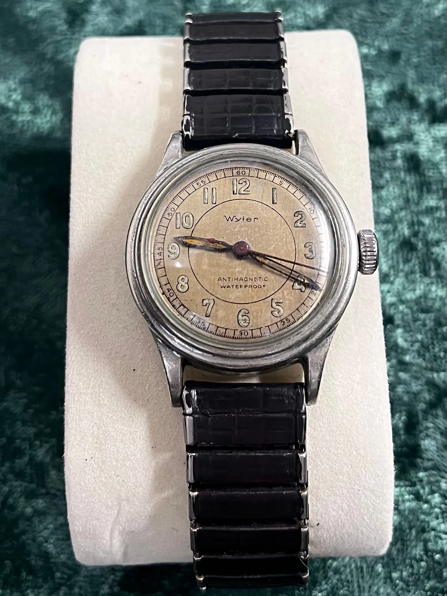 Product image for Pre 1965 Wyler men’s watch
