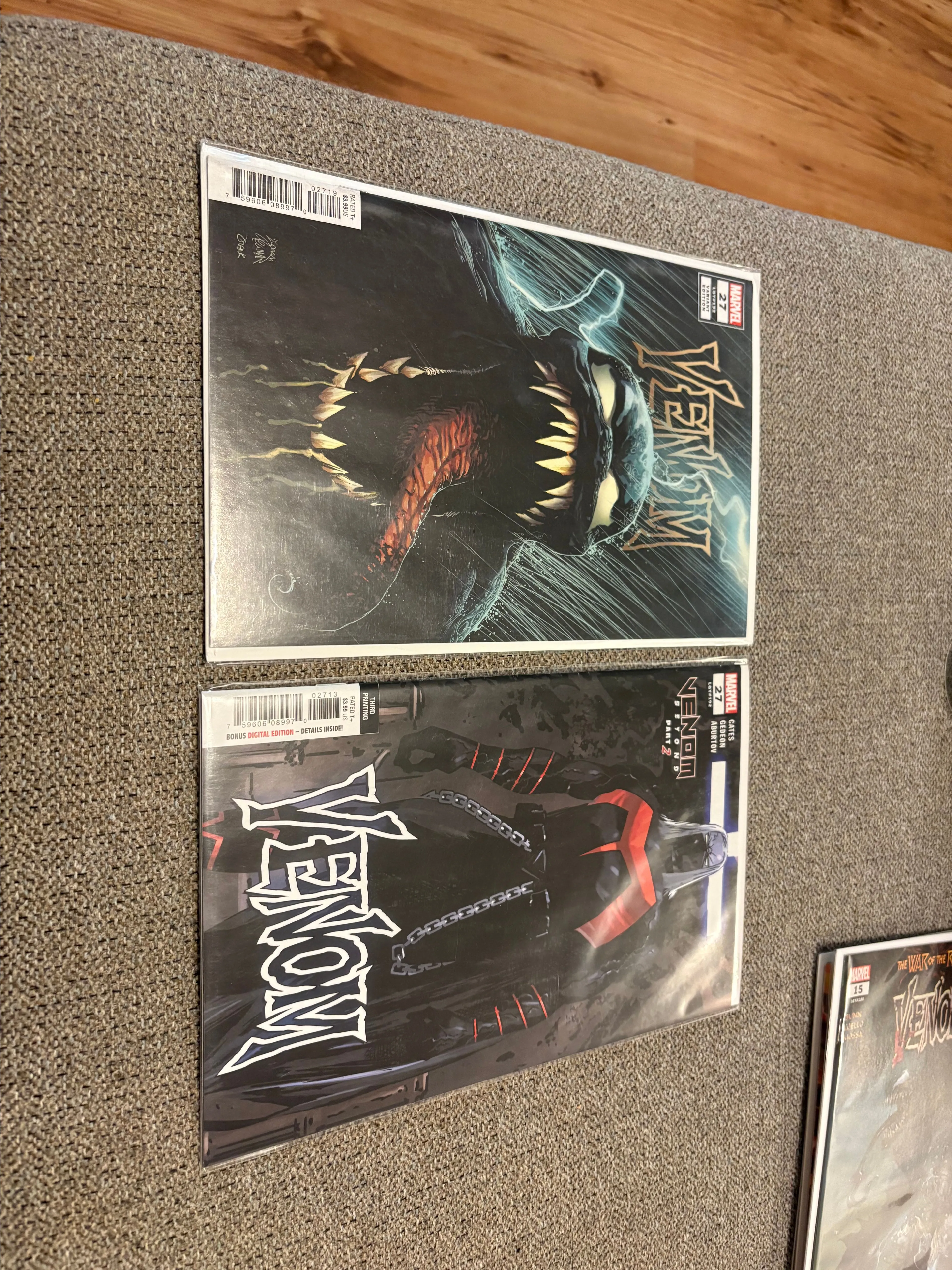 Product image for Venom #27  Stegman + 3rd print Marvel Comics Lot 2020 1st app codex. 2 Comics.