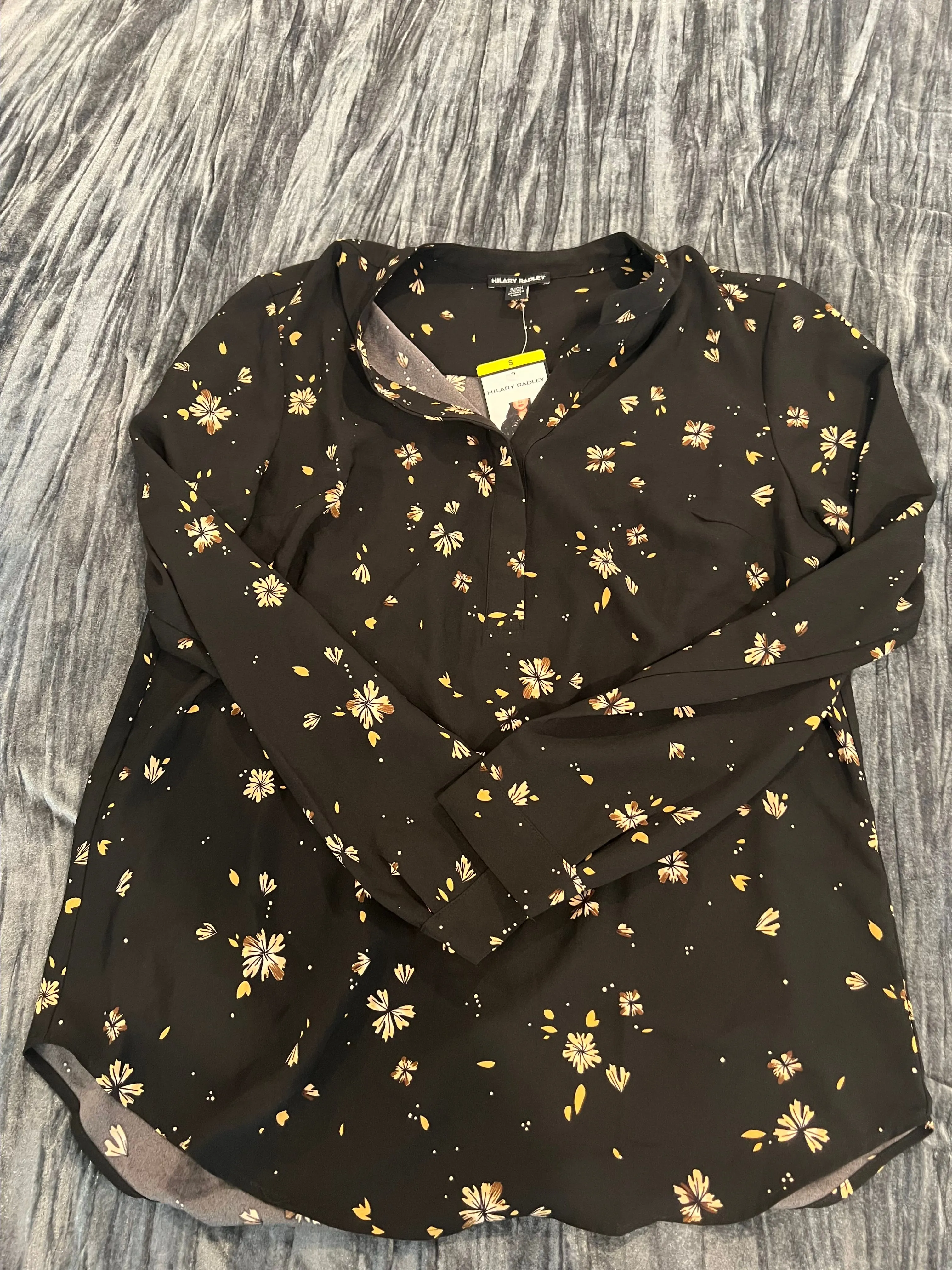 Product image for Hilary Radley Black and Gold Floral Blouse Size S