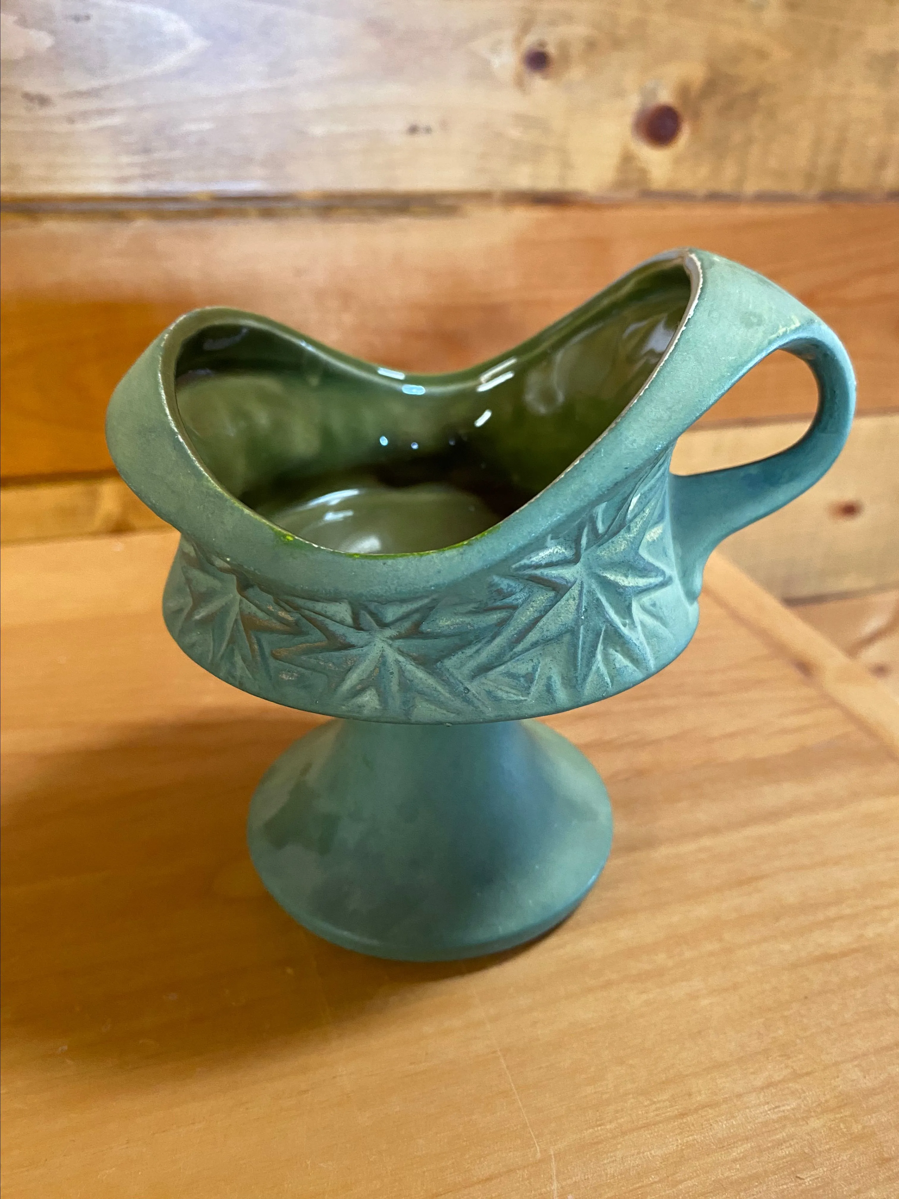 Product image for McCoy Pottery Starburst PlanterVase