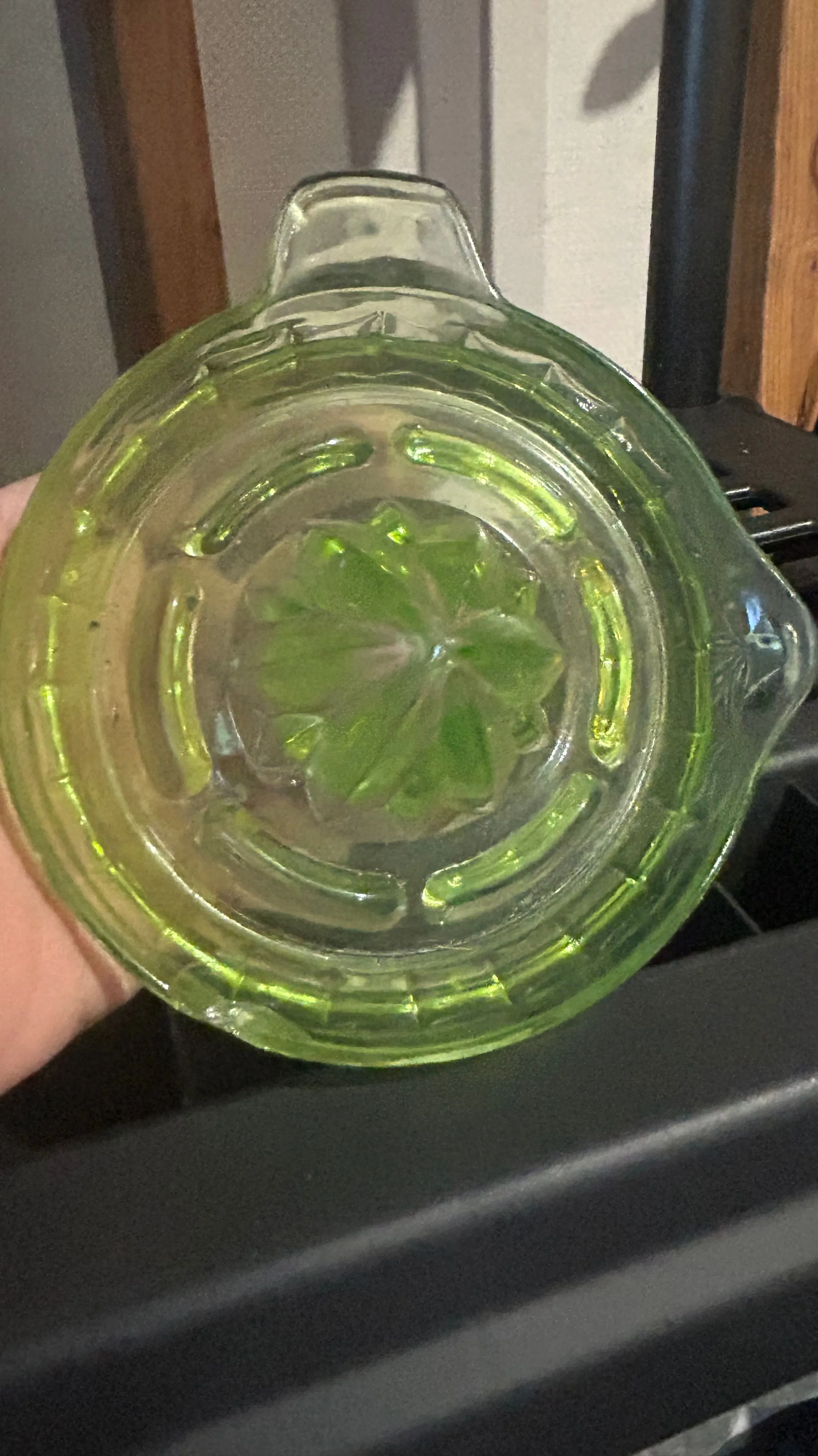 Product image for Vintage uranium glass juicer