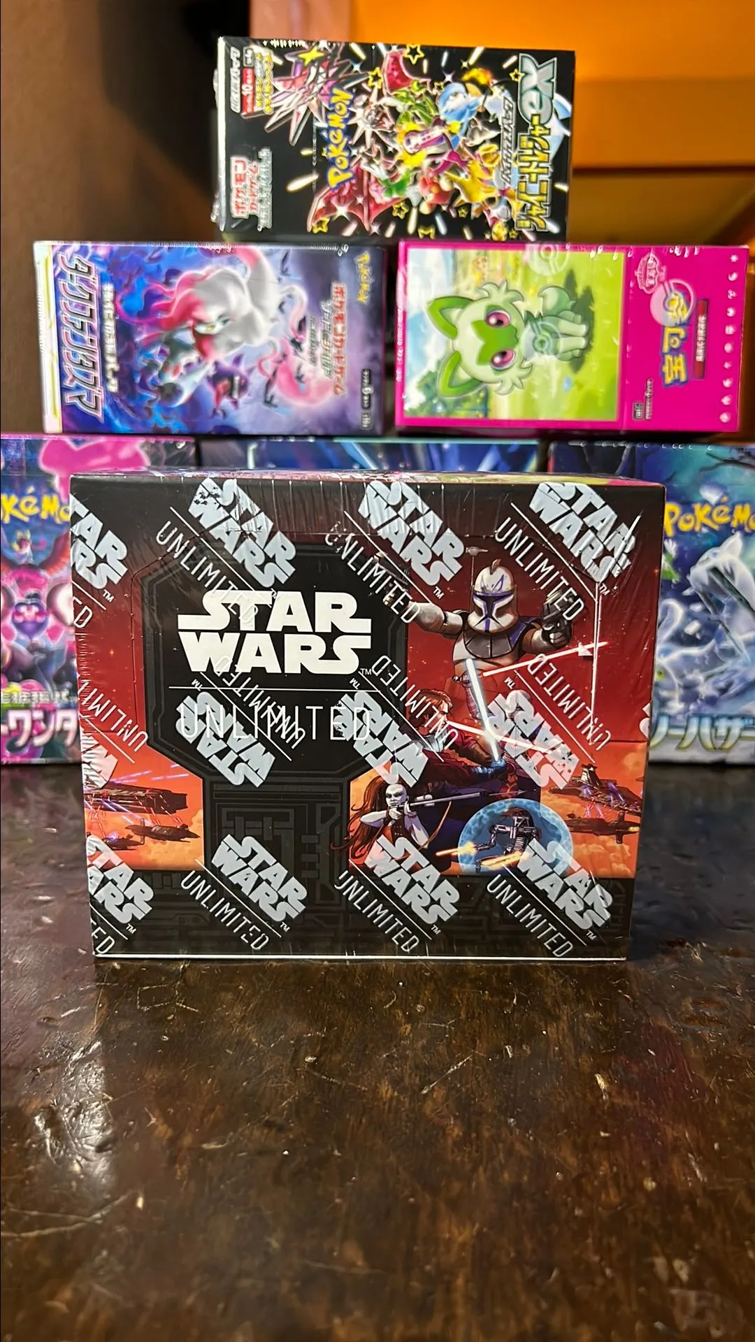 Product image for Star Wars Twilight of the Republic booster pack!