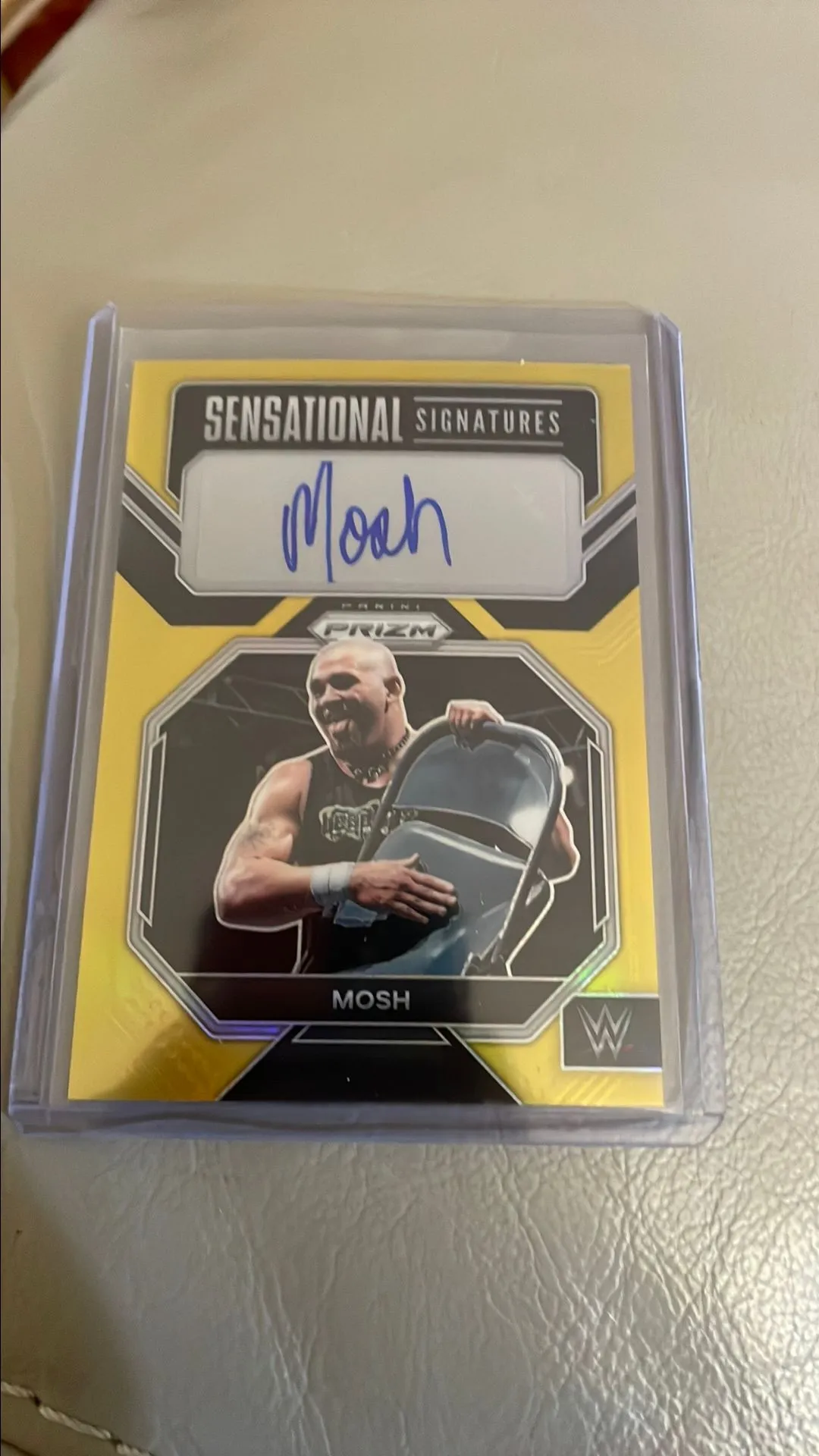 Product image for Mosh Gold WWE Prizm /10
