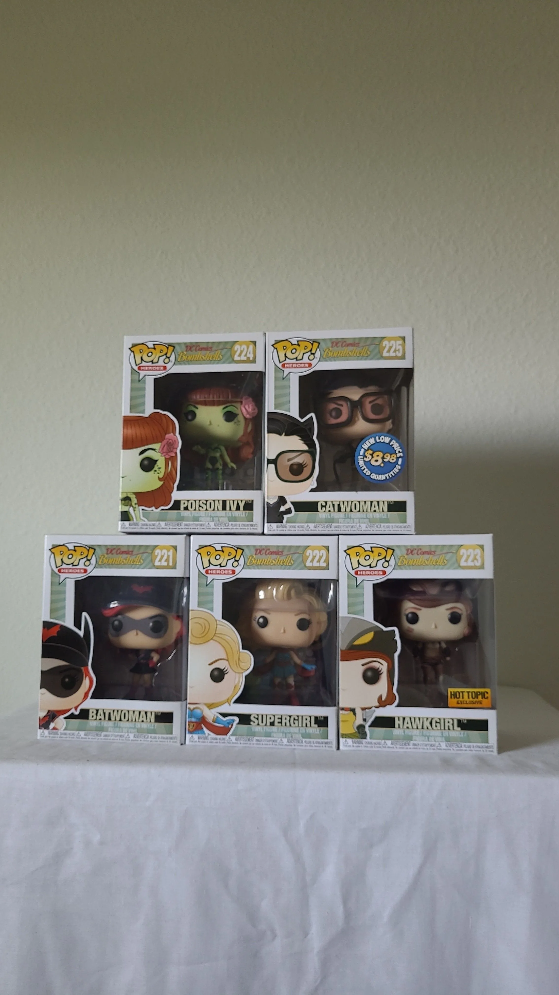 Product image for DC Comics Bombshells Pop Bundle 