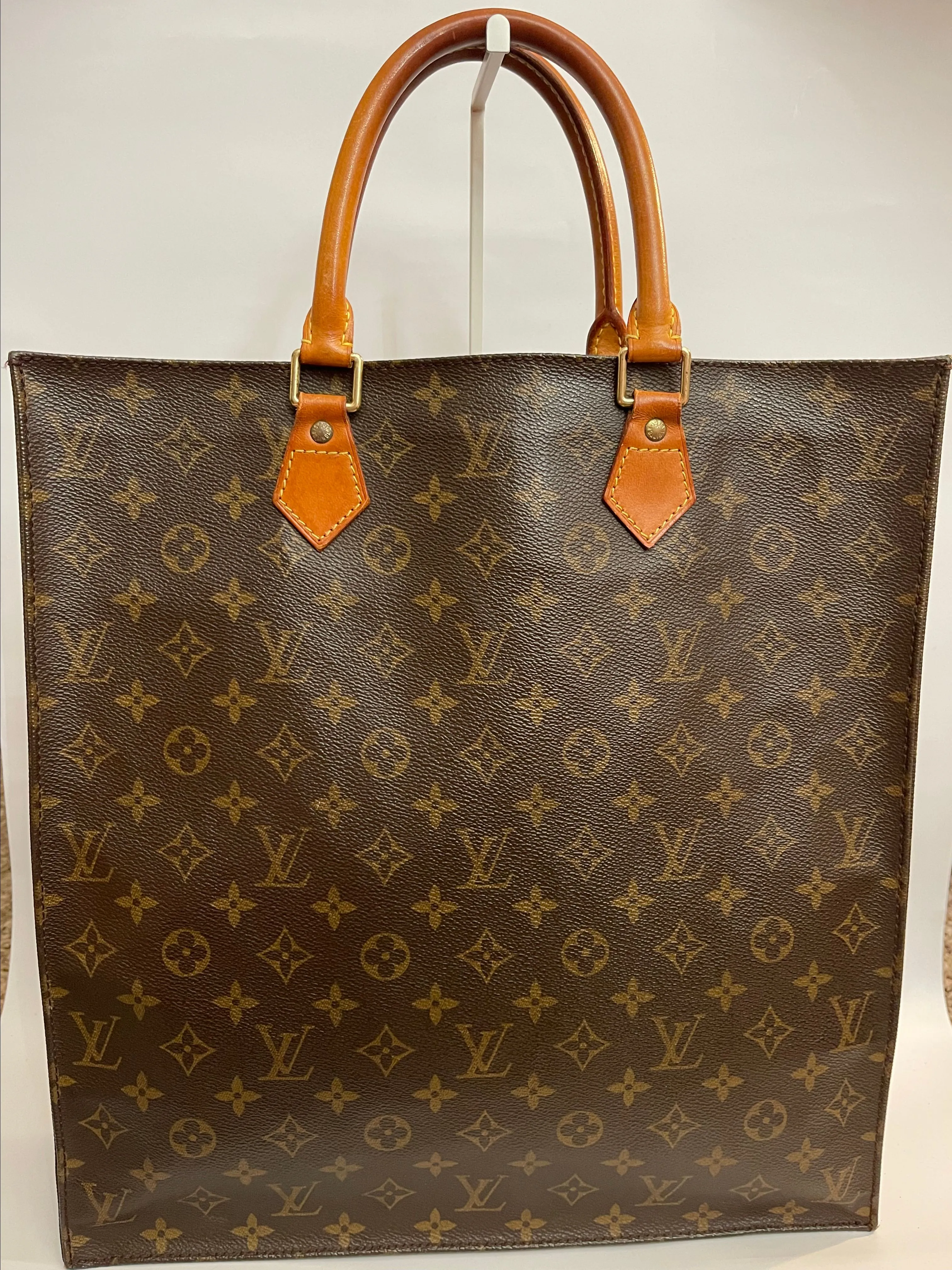 Product image for Louis Vuttion Monogram Sac Plat 🔥COA Included