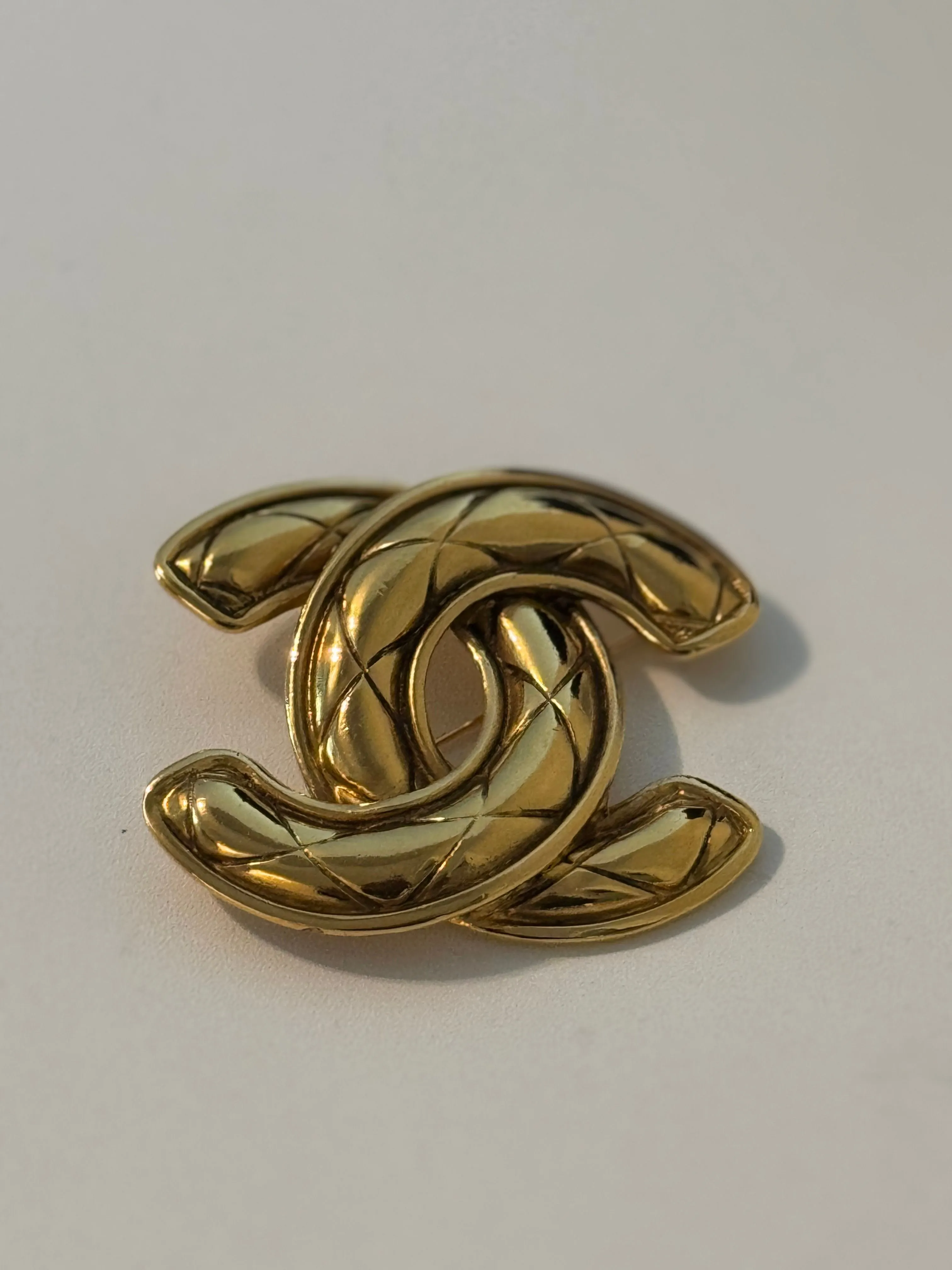 Product image for Chanel Metalasse Brooch Large
