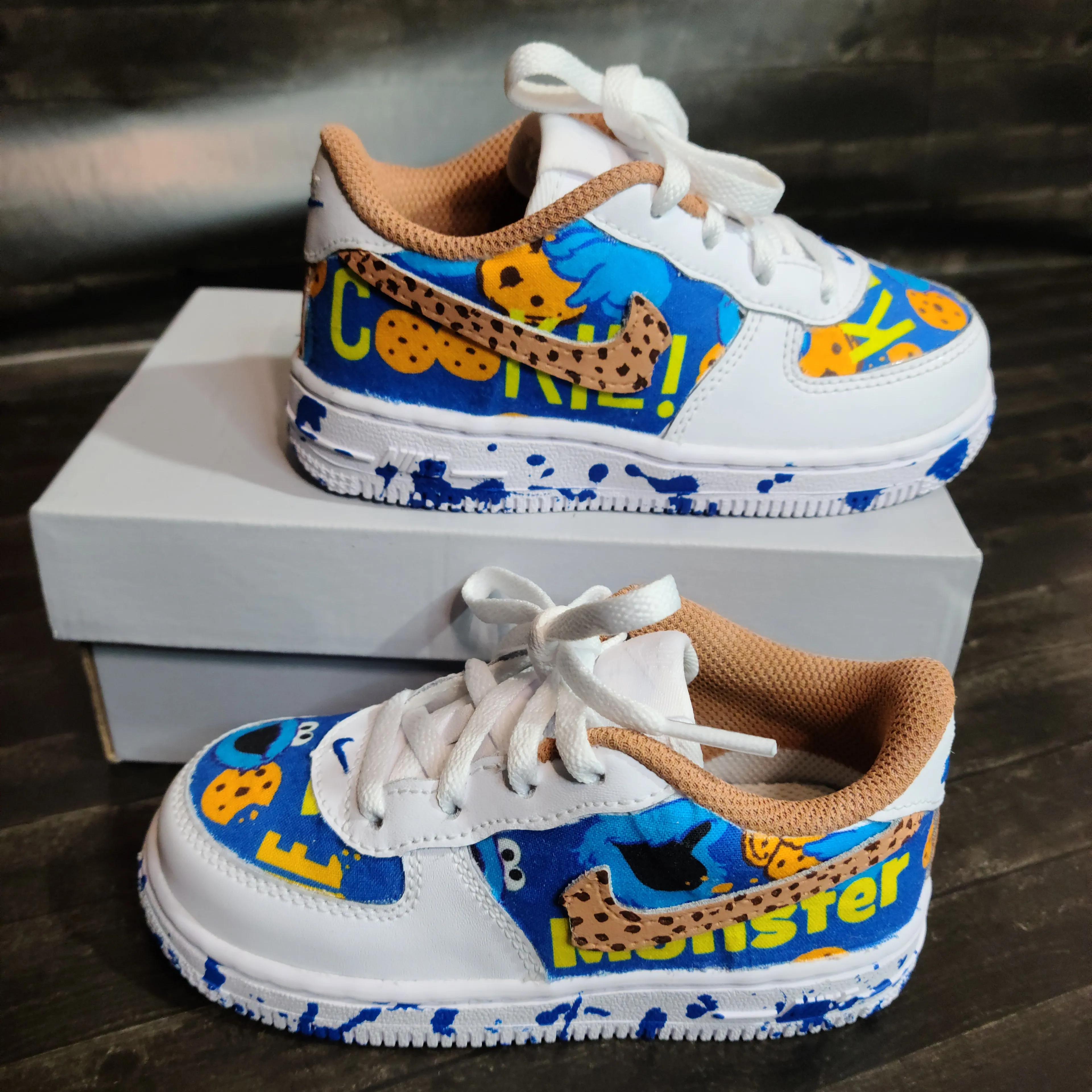 Product image for Custom Cookie Monster AF1 | AnySize