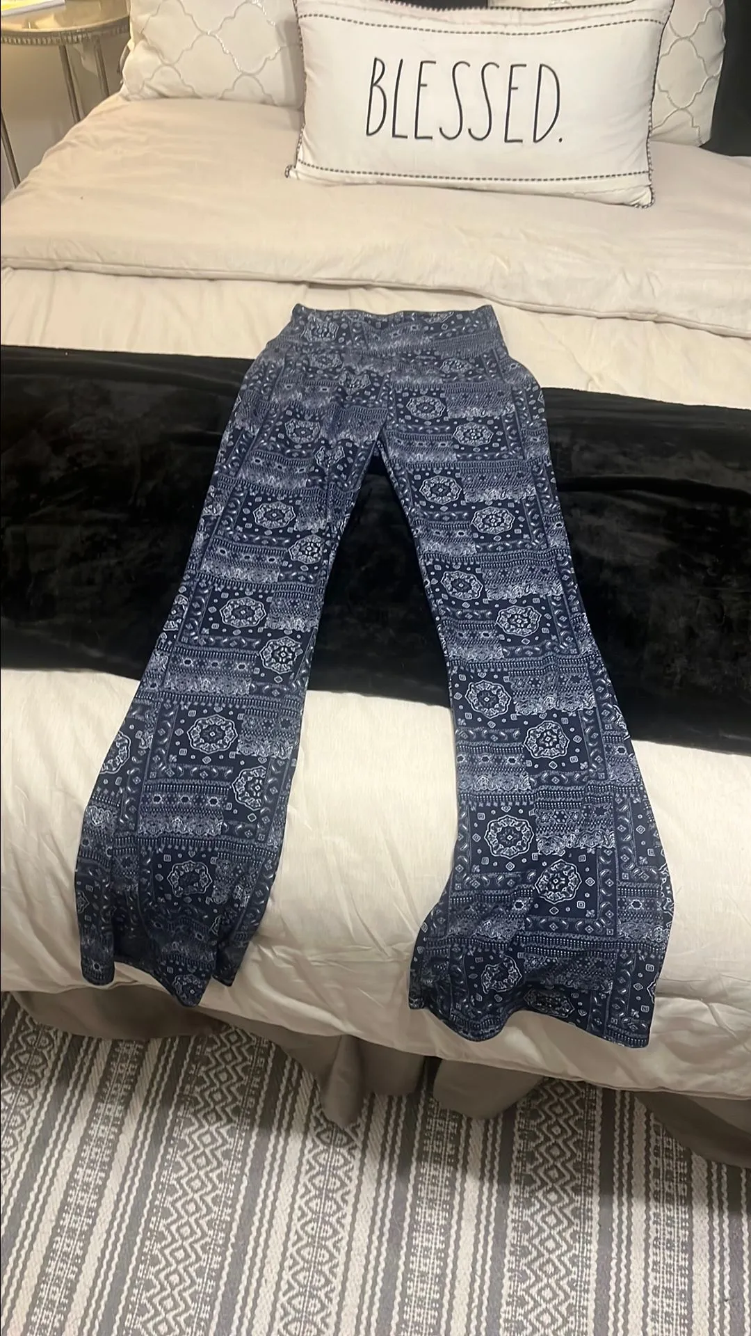 Product image for Small flare leggings geometric