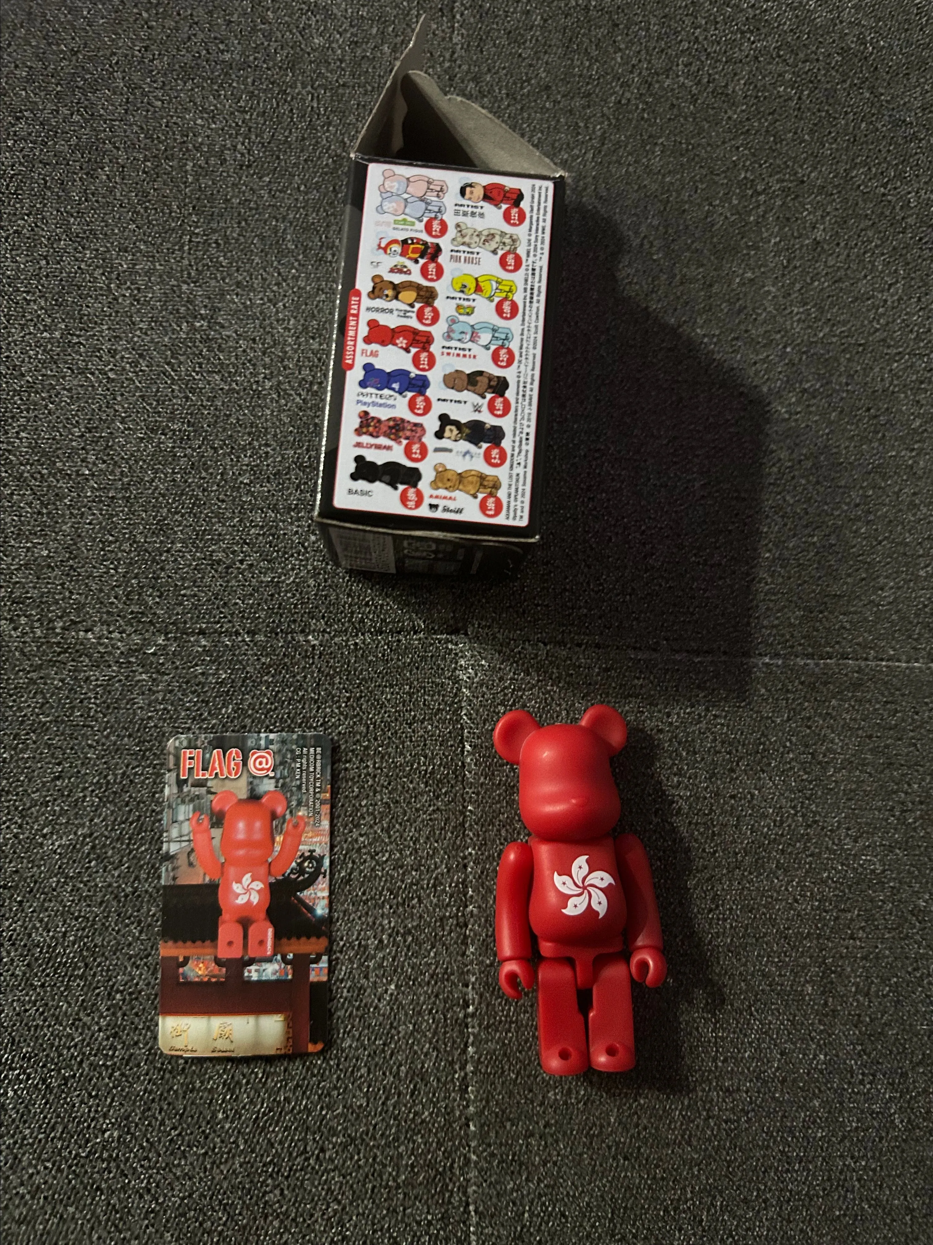 Product image for Bearbrick Series 48 100% Hong Kong Flag - 100% Medicom Be@rbrick