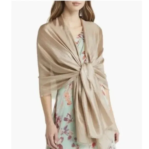 Product image for Nordstrom Shimmer Wrap NWT One Size