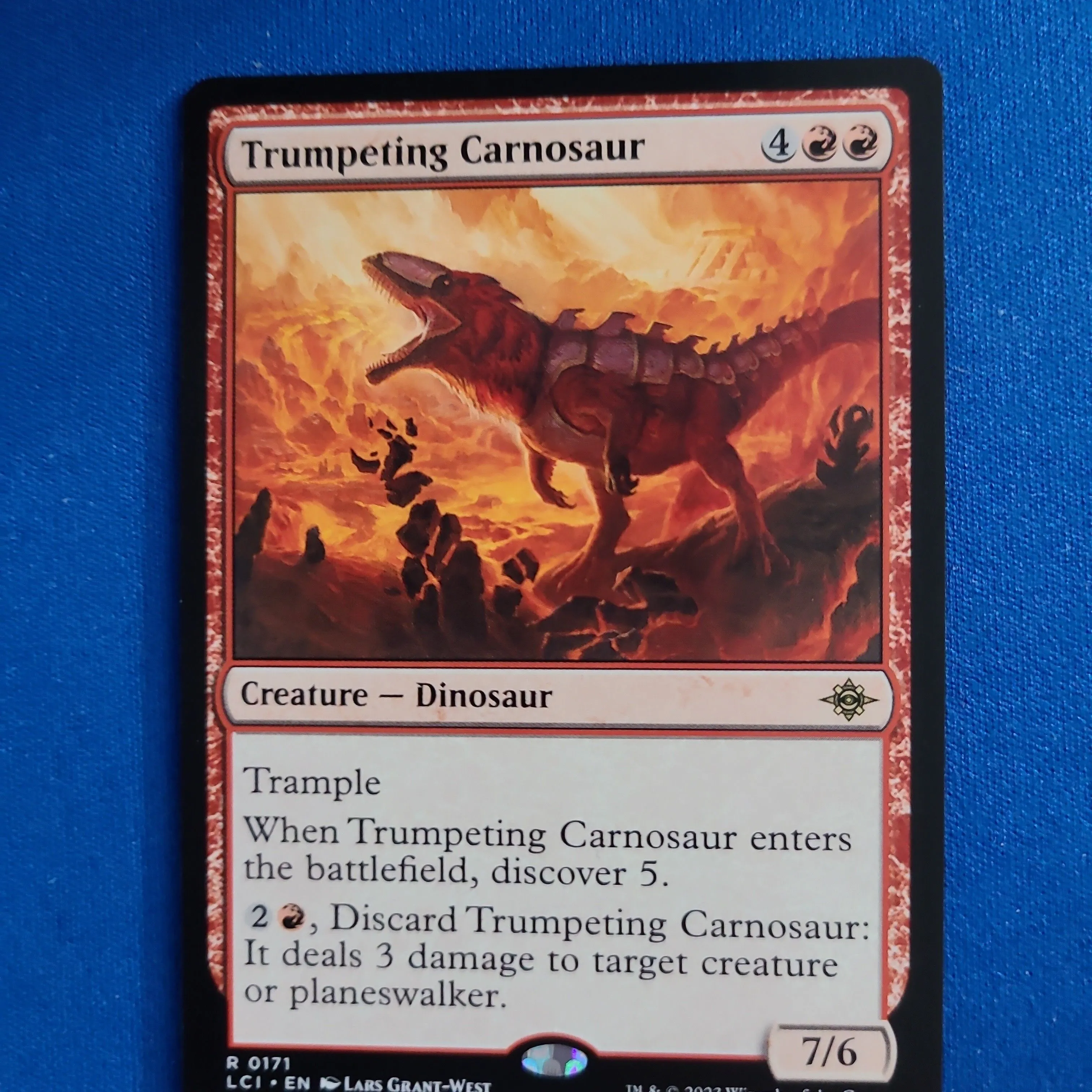 Product image for Trumpeting Carnosaur 