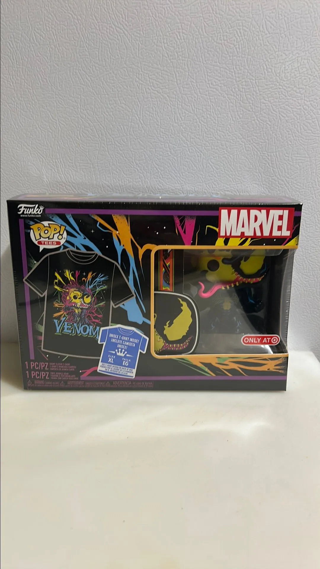 Product image for Venom Blacklight bundle