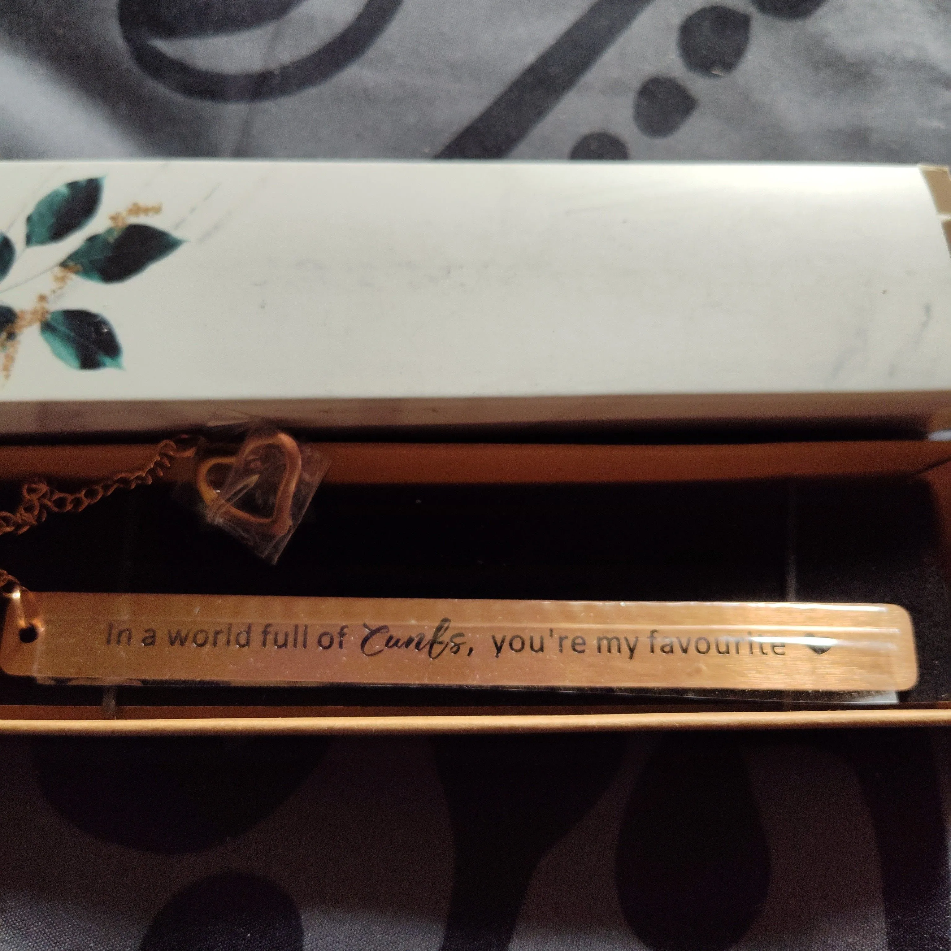 Product image for metal bookmark please read xx