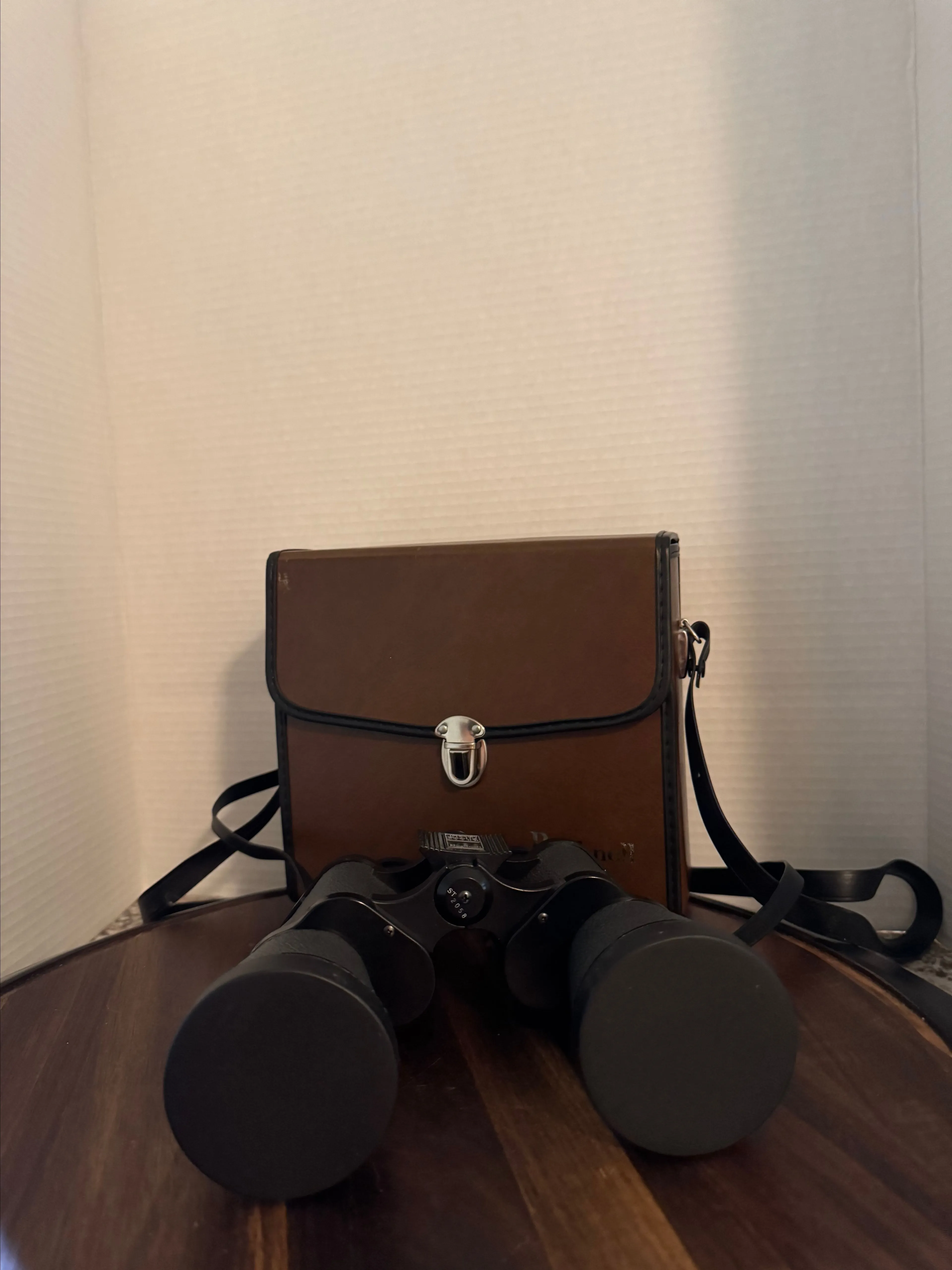 Product image for Vintage bushnell 7x35 insta focus binoculars
