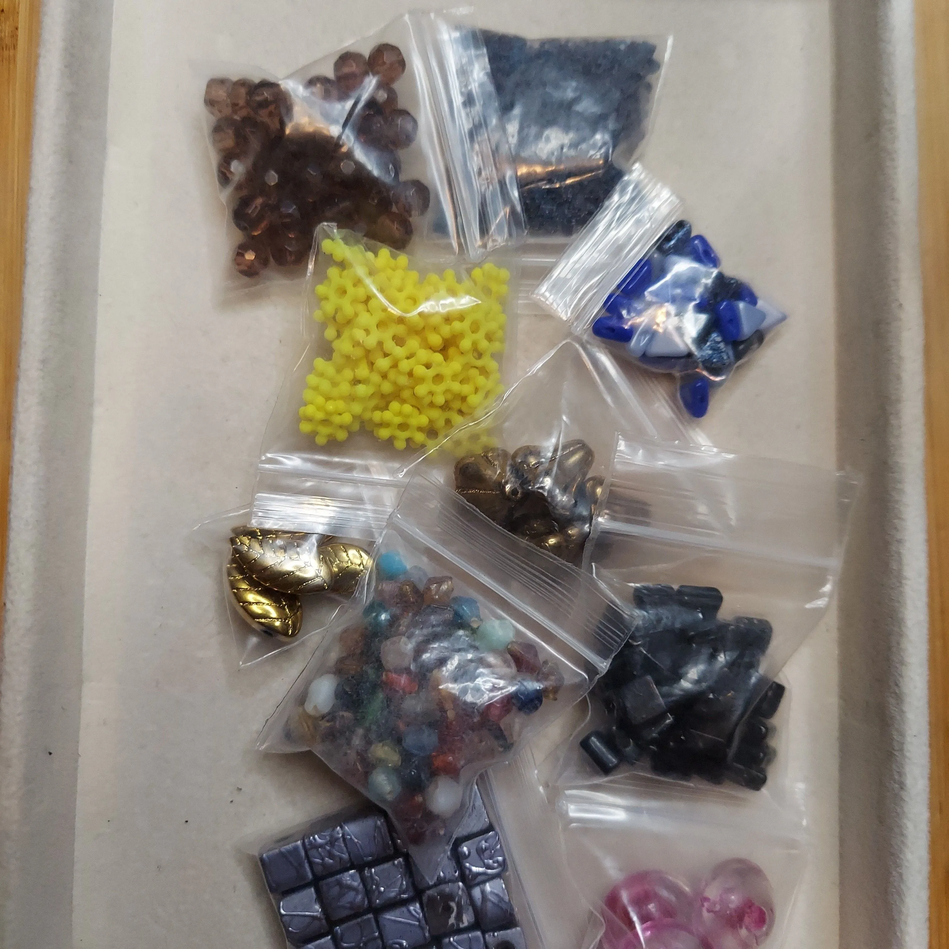 Product image for Bead Lot