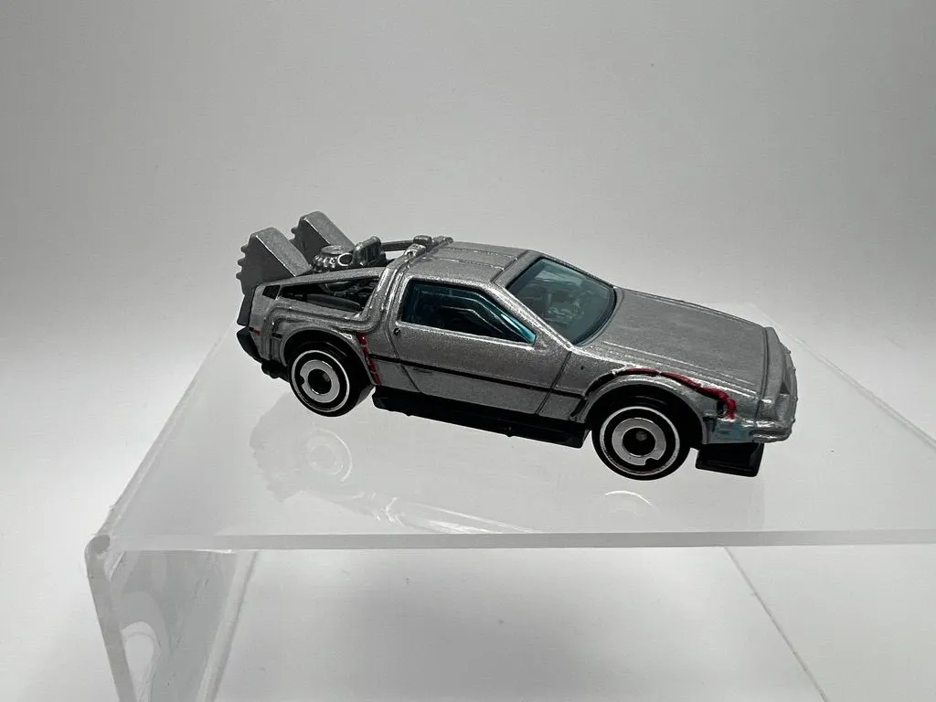 Product image for Hot Wheels Screen Time - Back to the Future Time Machine (UNSPUN)