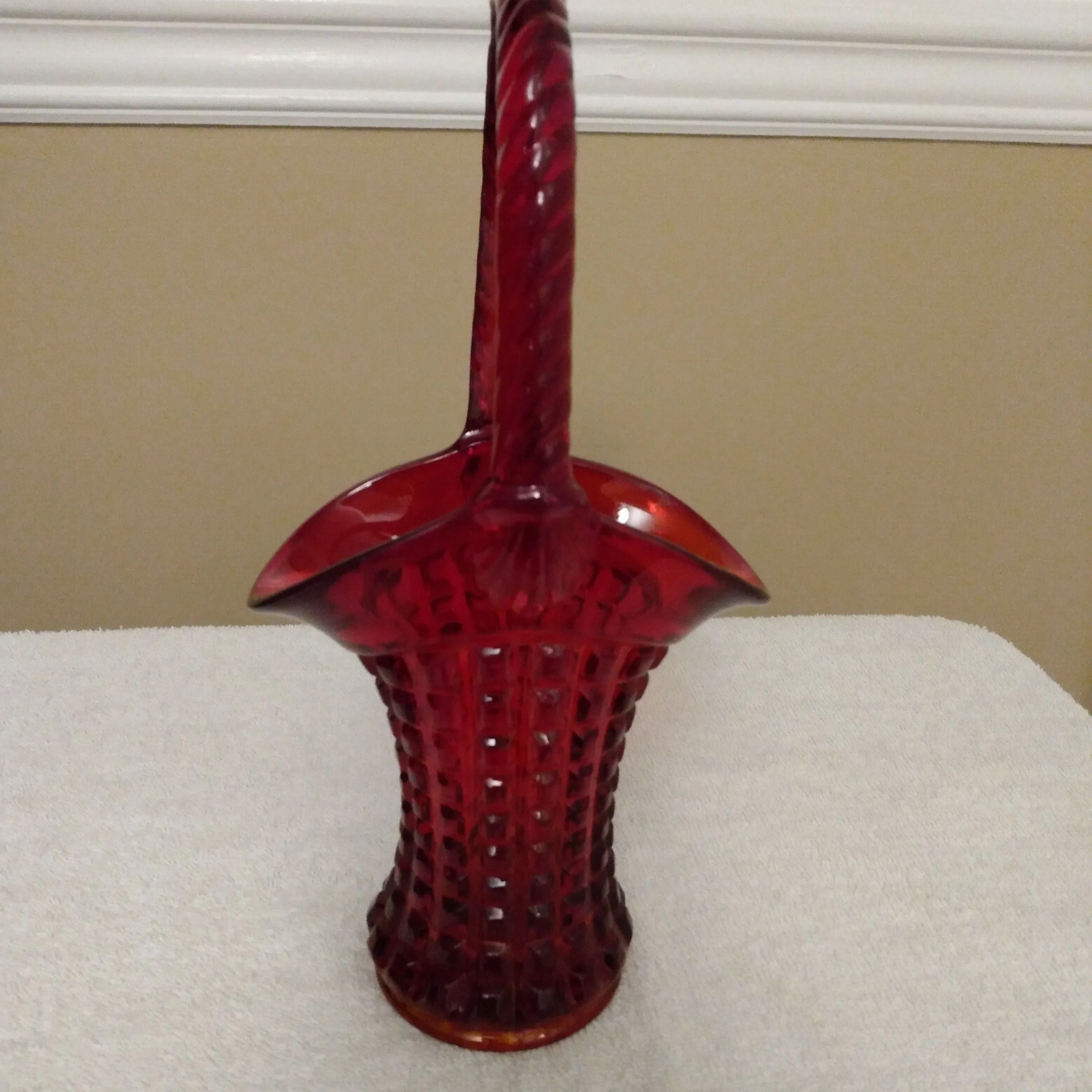 Product image for 1970s Vintage Red Ruby Basket
