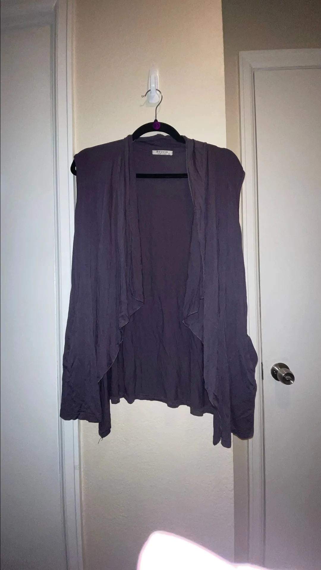 Product image for 33 - XXL Beyove Sleeveless Waterfall Lightweight  Cardigan