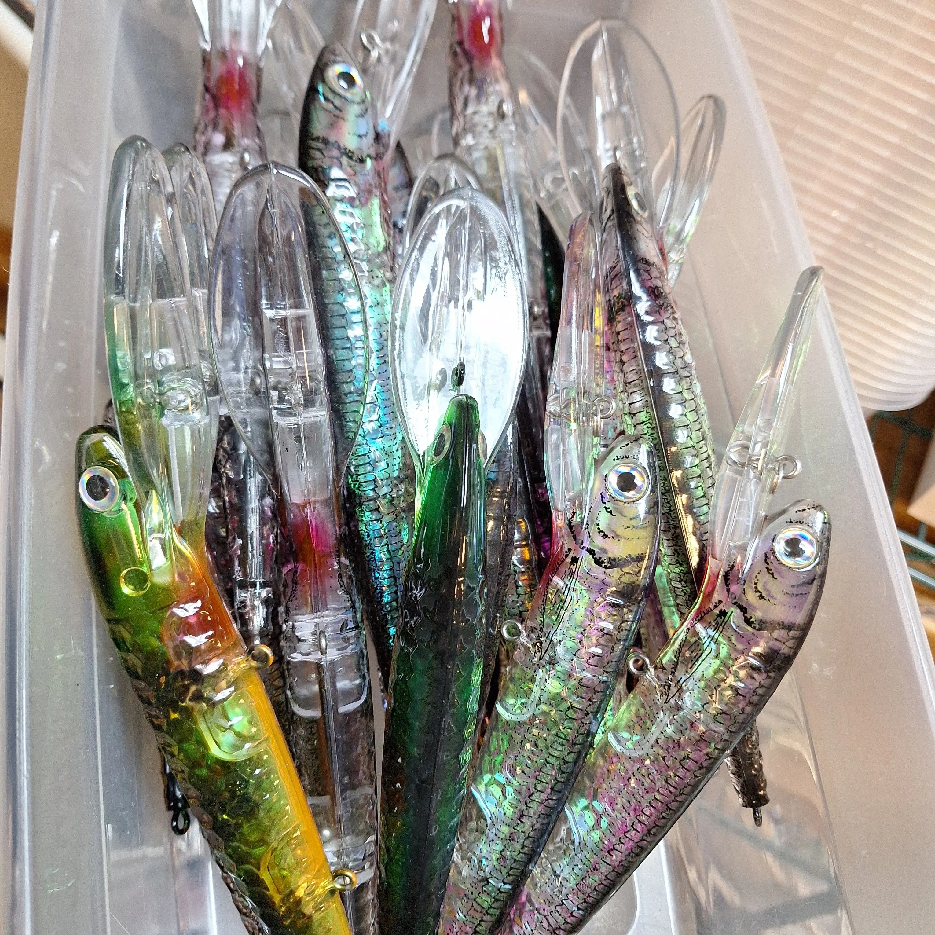 Product image for (1) RANDOM BIG MIRROR IMAGE LURE