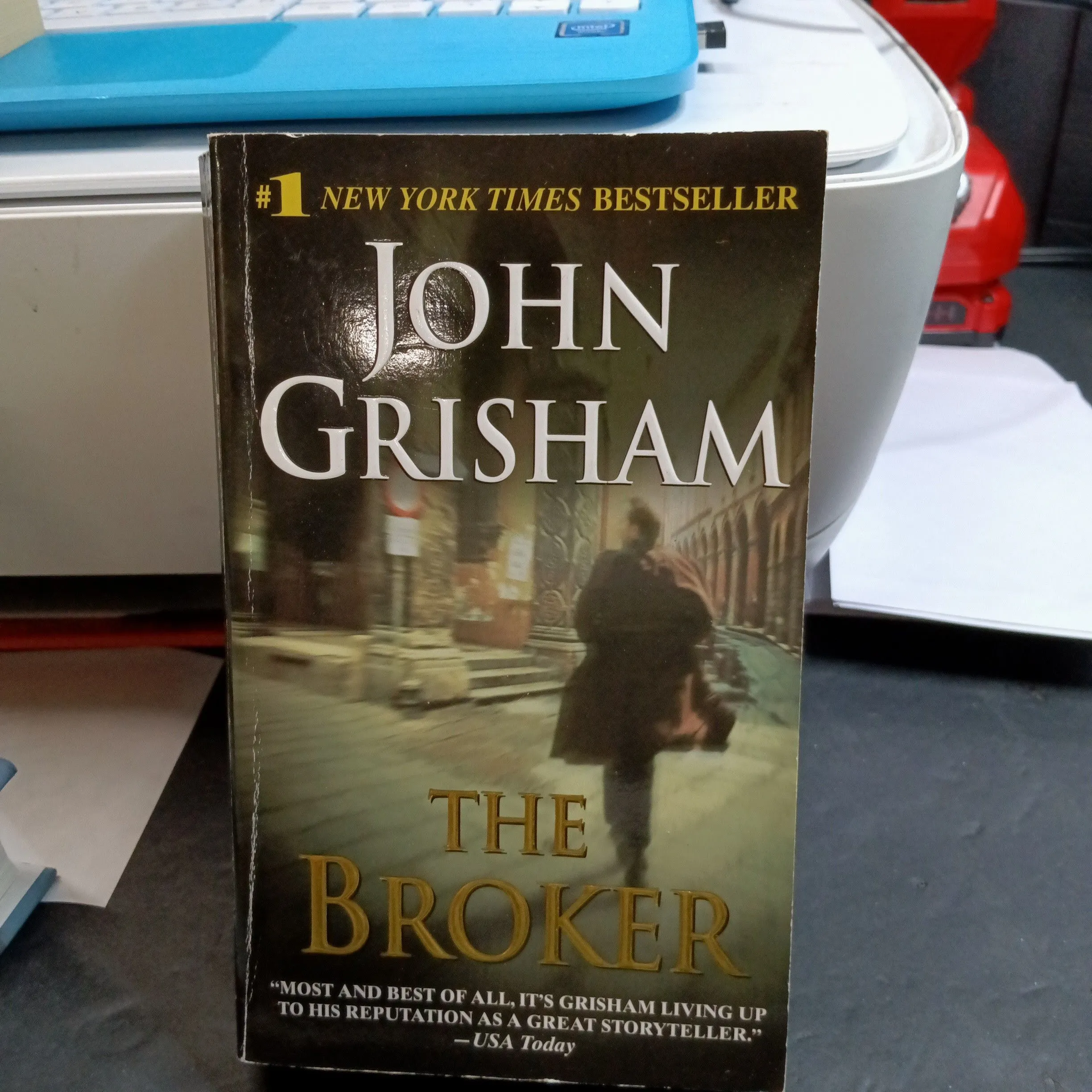 Product image for John Grisham - The Broker