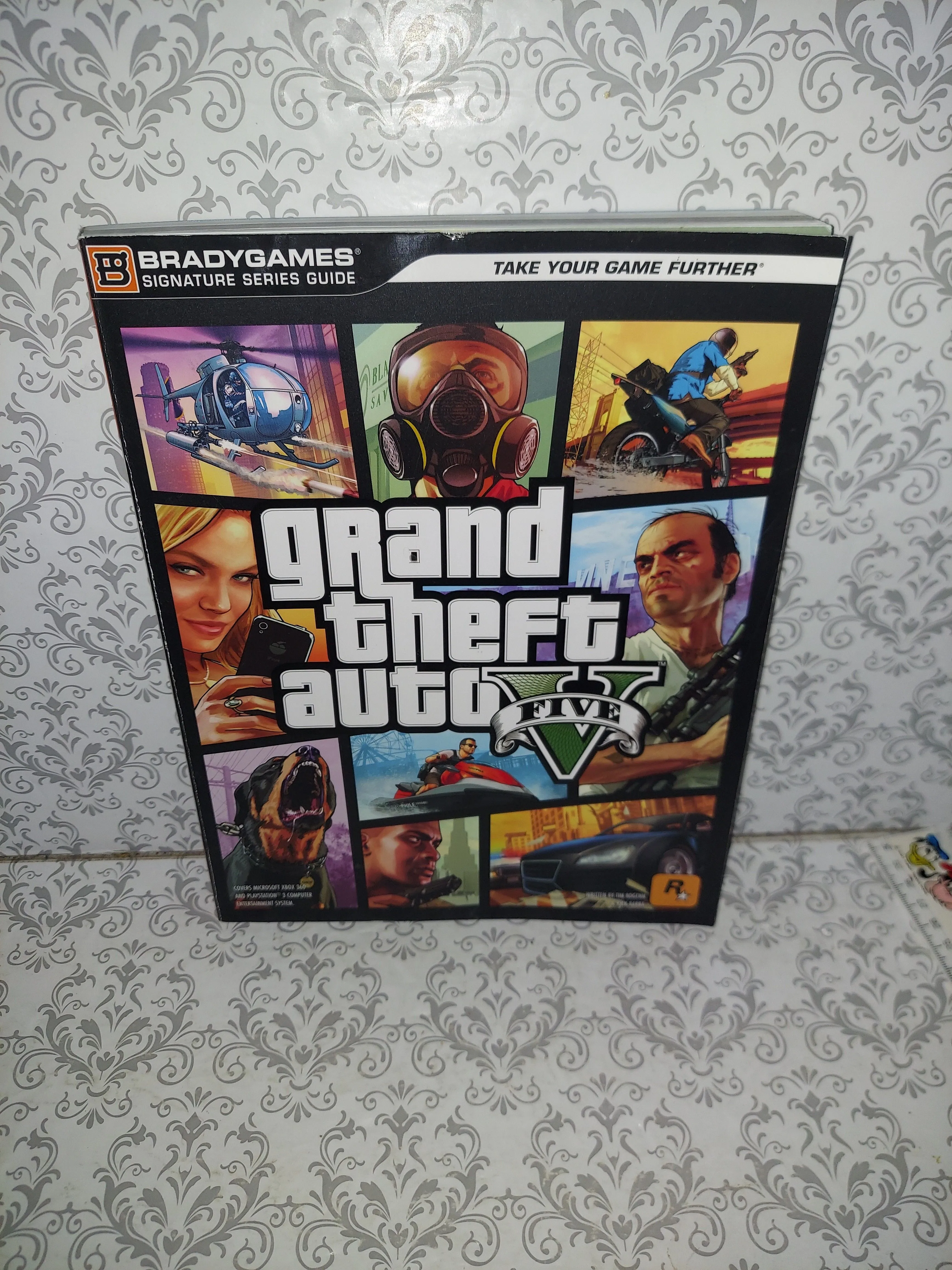 Product image for Grand Theft Auto Five Game Guide With Map