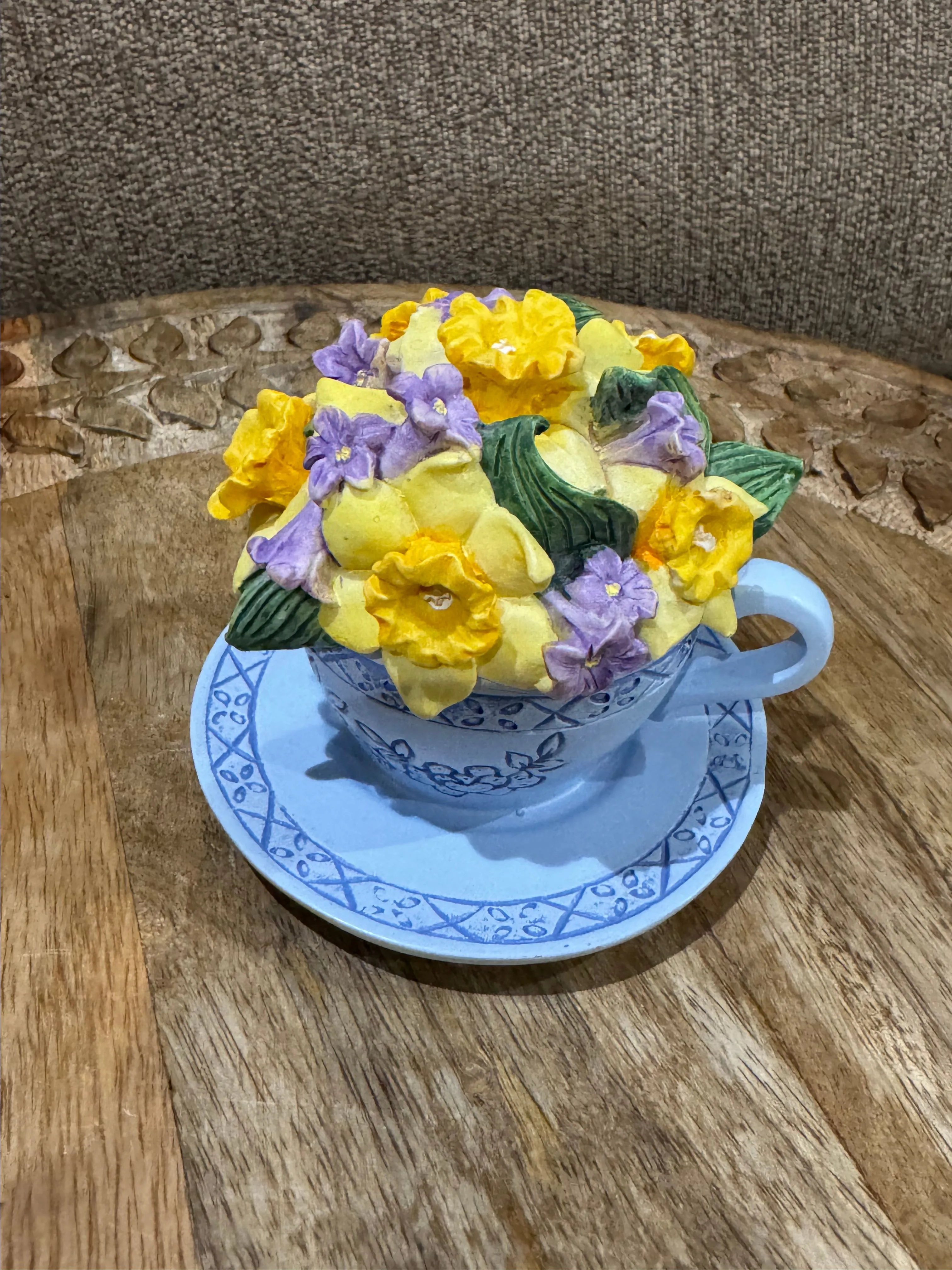 Product image for Avon Flower Of The Month March Teacup Music Box